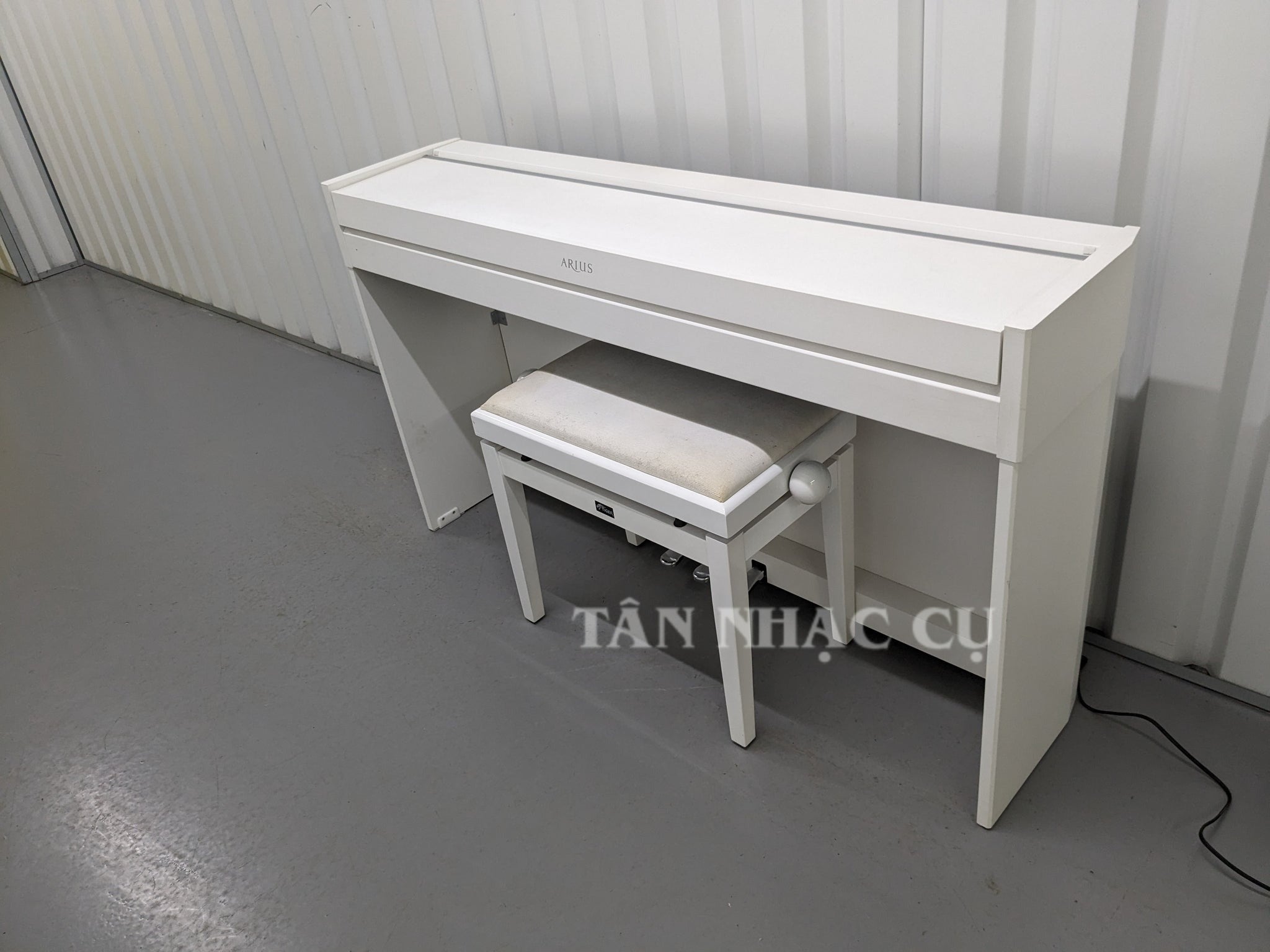 Yamaha YDPS51 WH Piano