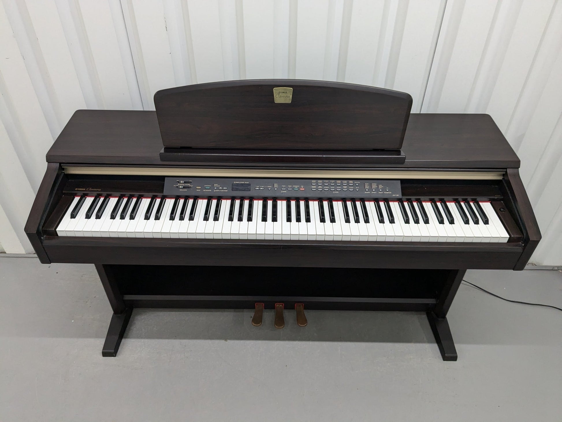 Yamaha CLP130 Rosewood