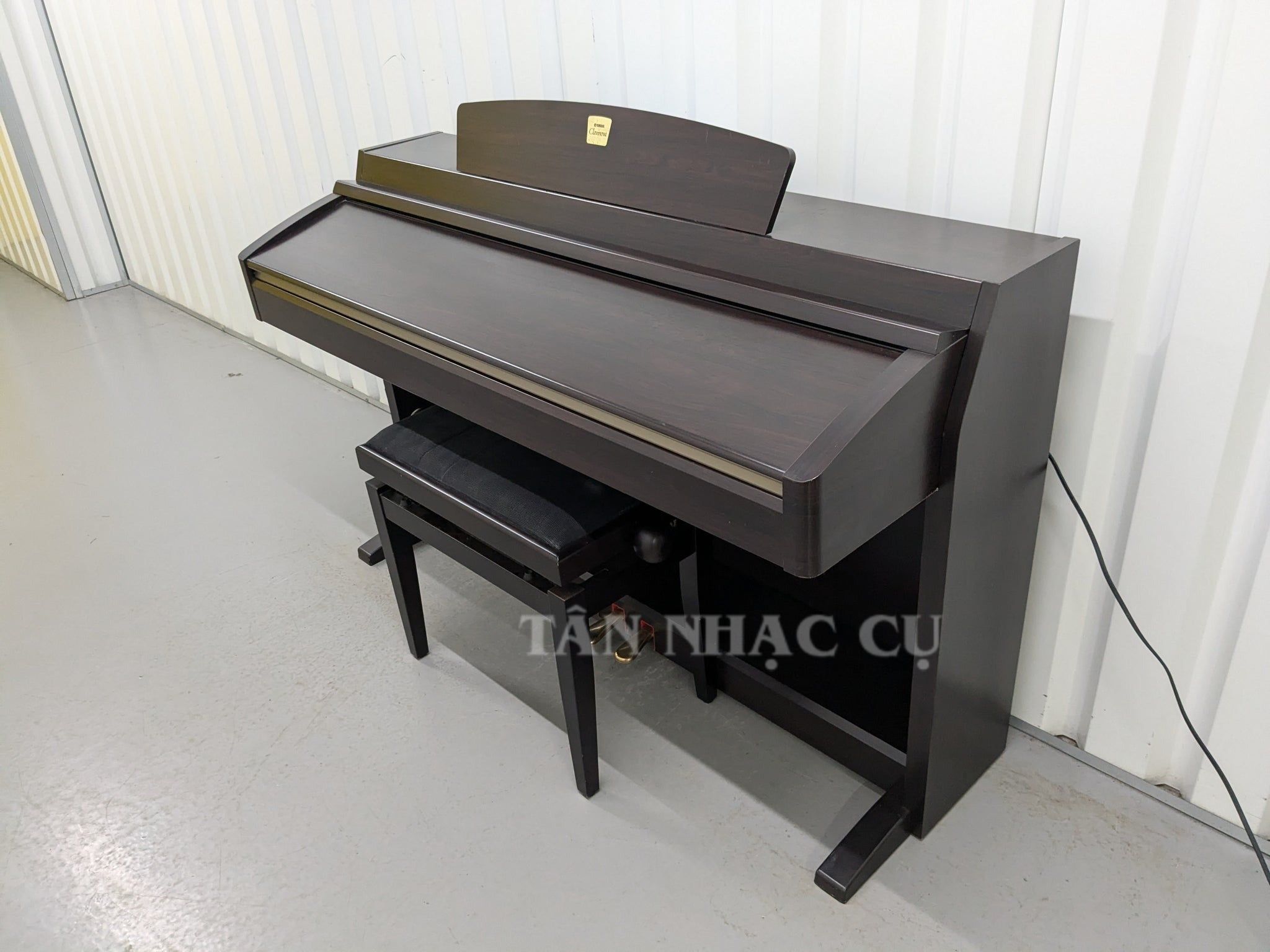 Yamaha CLP230 Piano