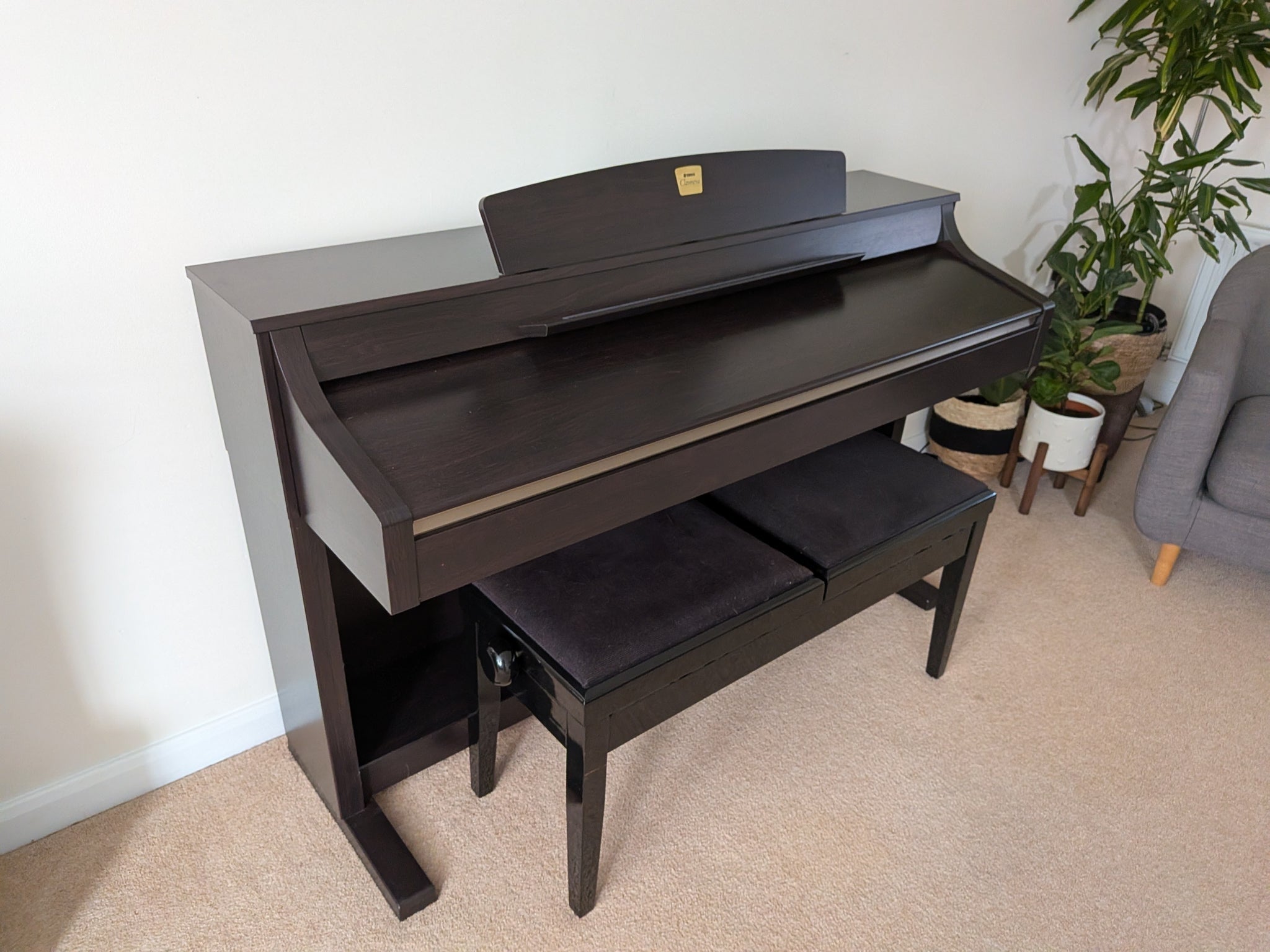 Đàn Piano Điện Yamaha CLP330