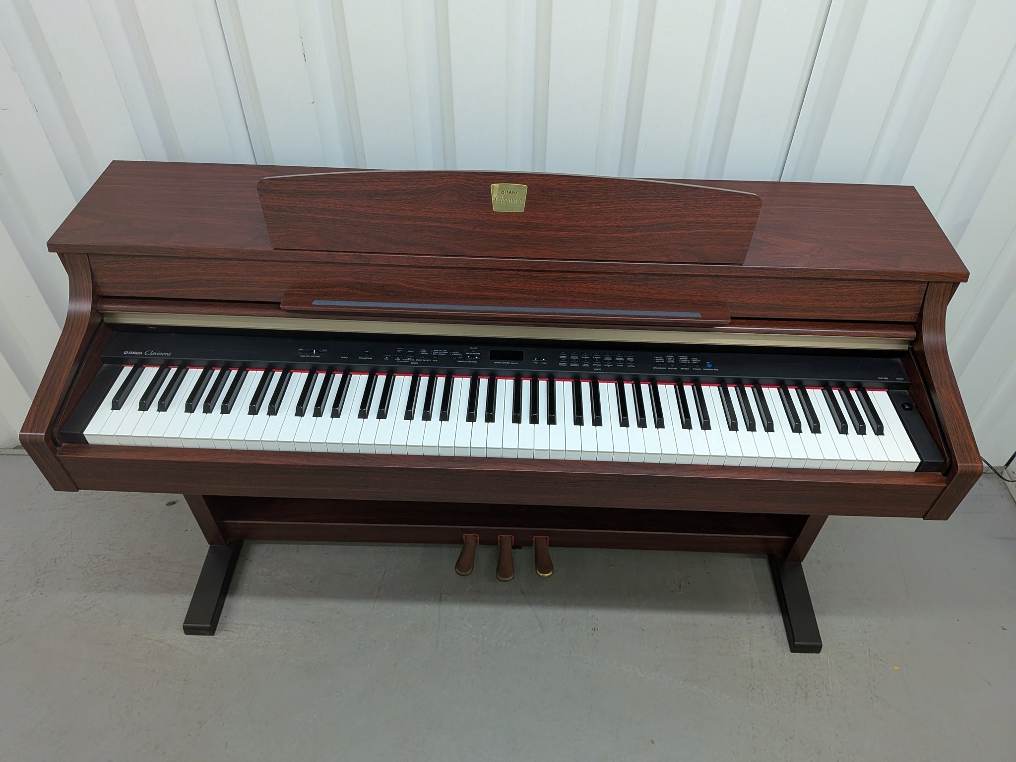 Đàn Piano Điện Yamaha CLP330