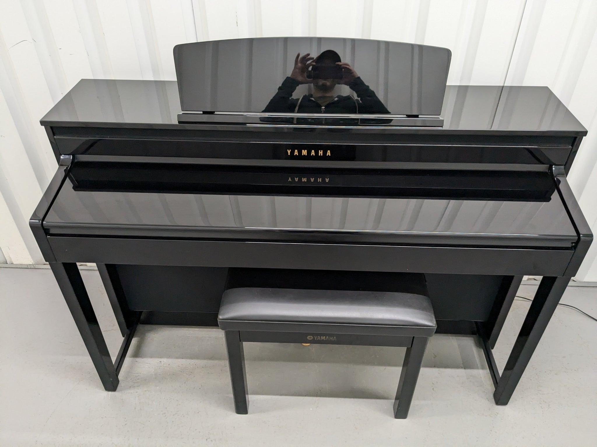 Đàn Piano Điện Yamaha CLP480 PE