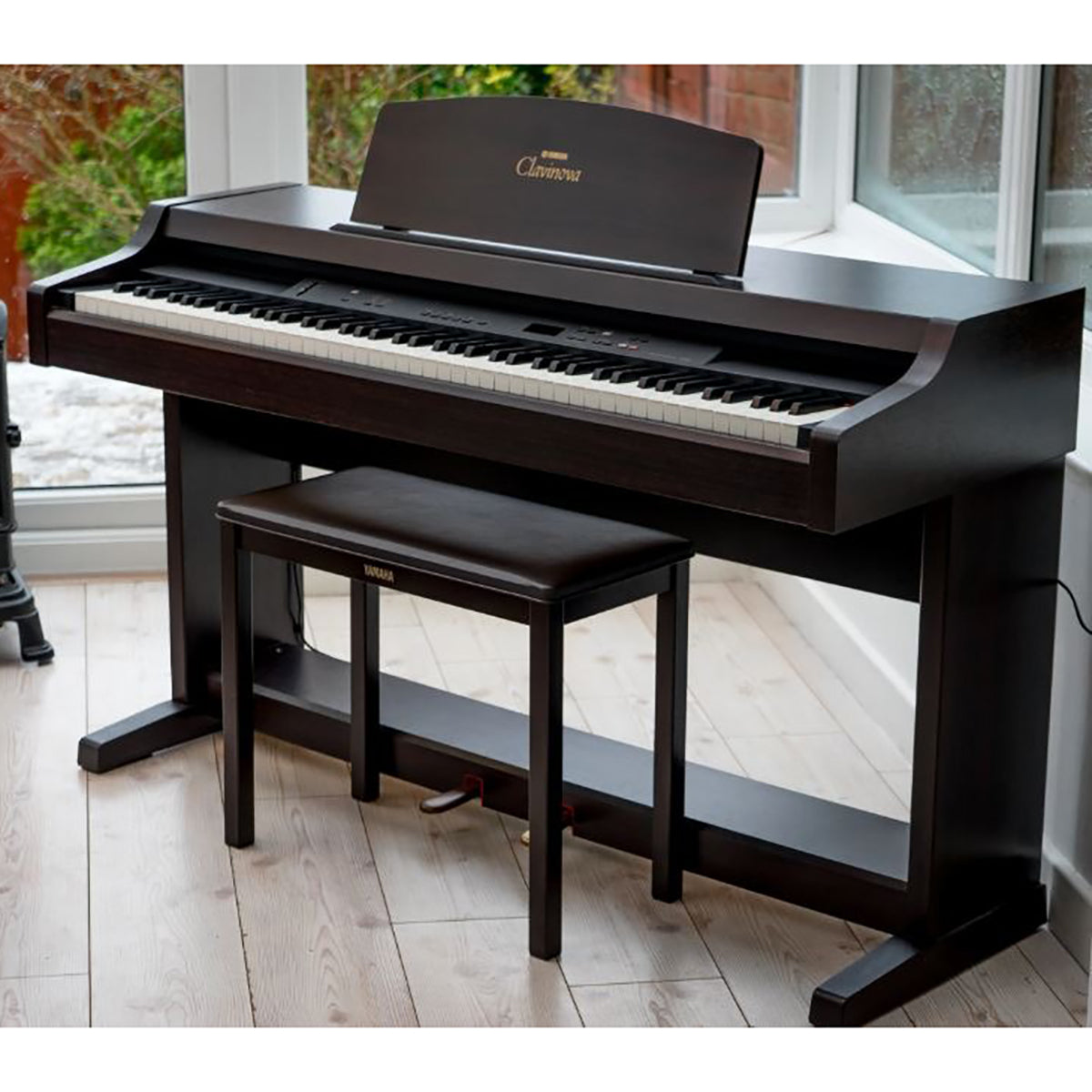 Đàn Piano Điện Yamaha CLP820 - Qua Sử Dụng