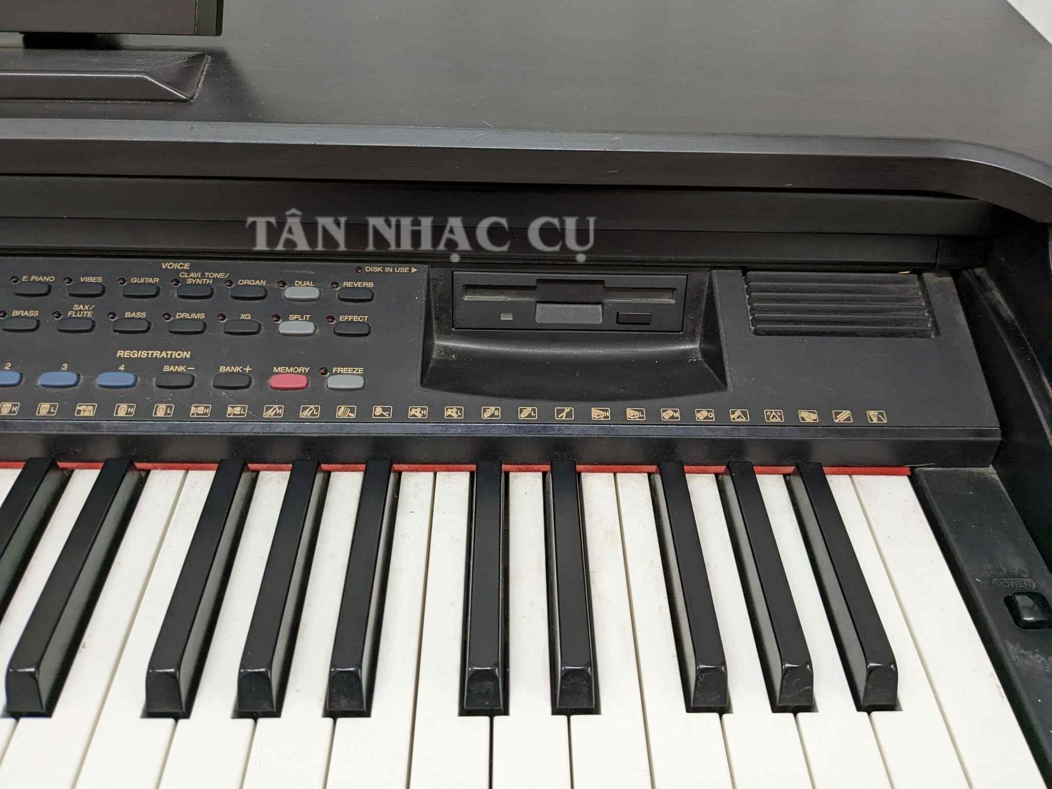 Đàn Piano Điện Yamaha CVP94 