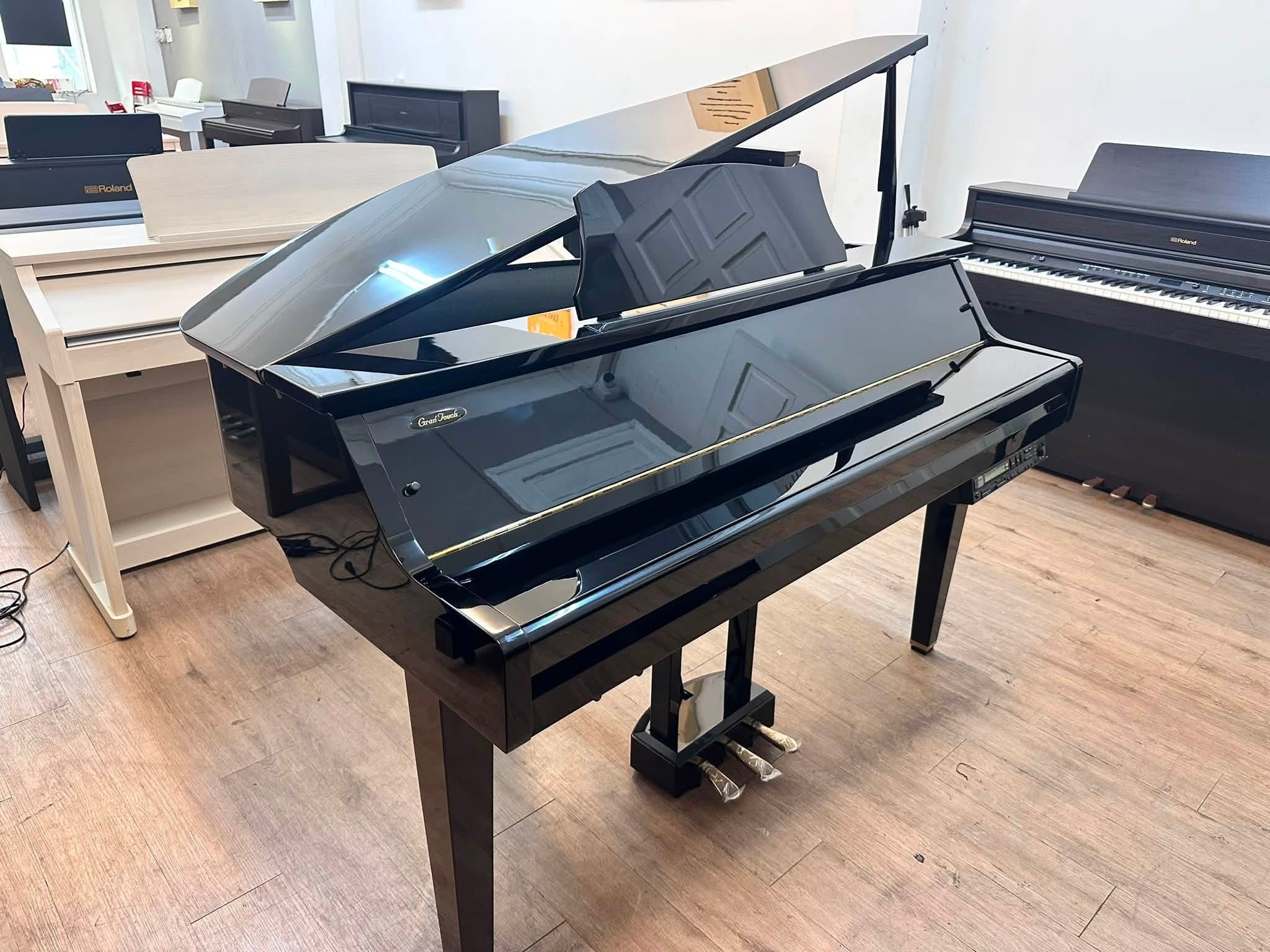 Đàn Piano Điện Yamaha DGP2XG