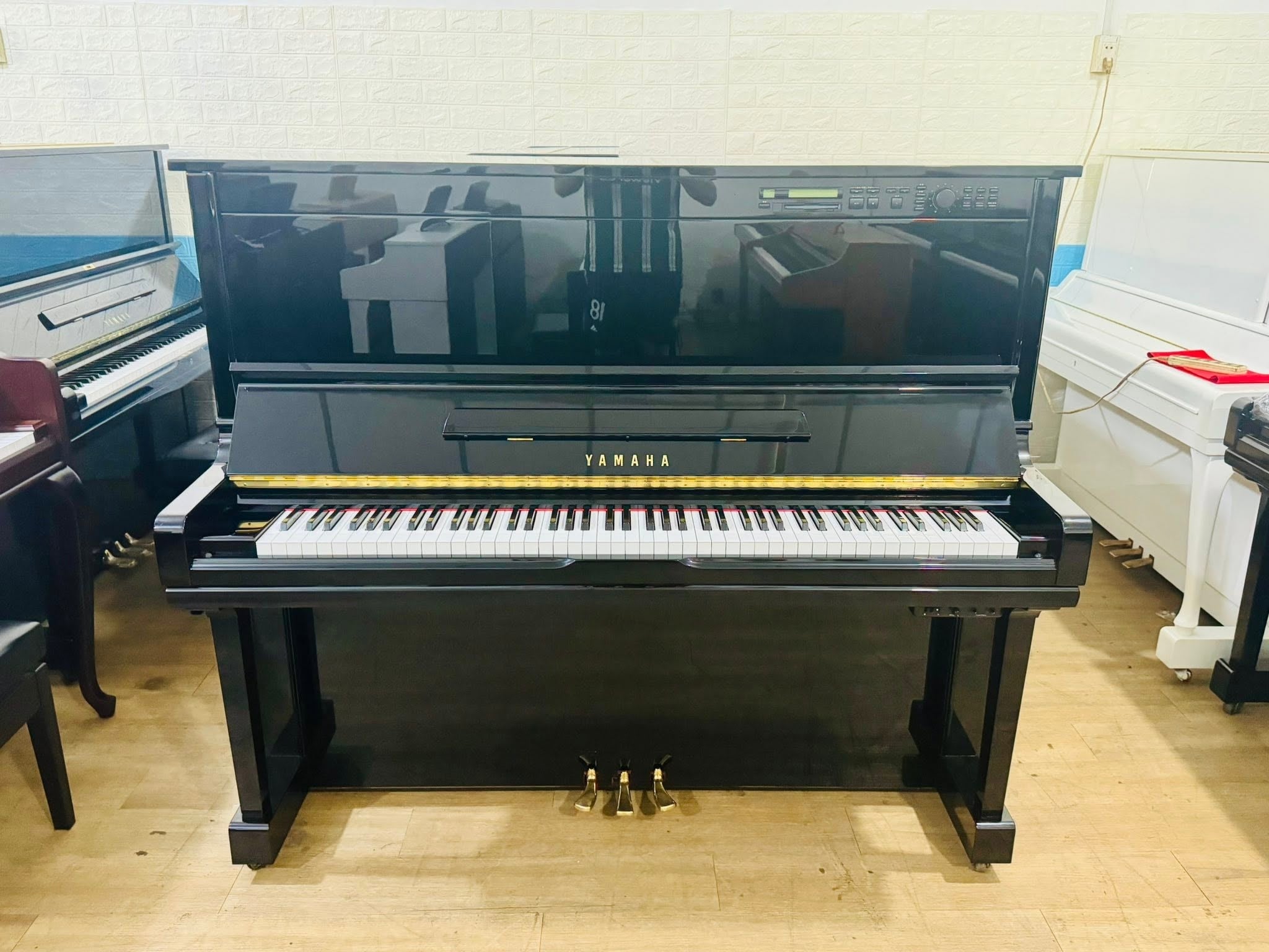Đàn Piano Cơ Yamaha HQ300SX