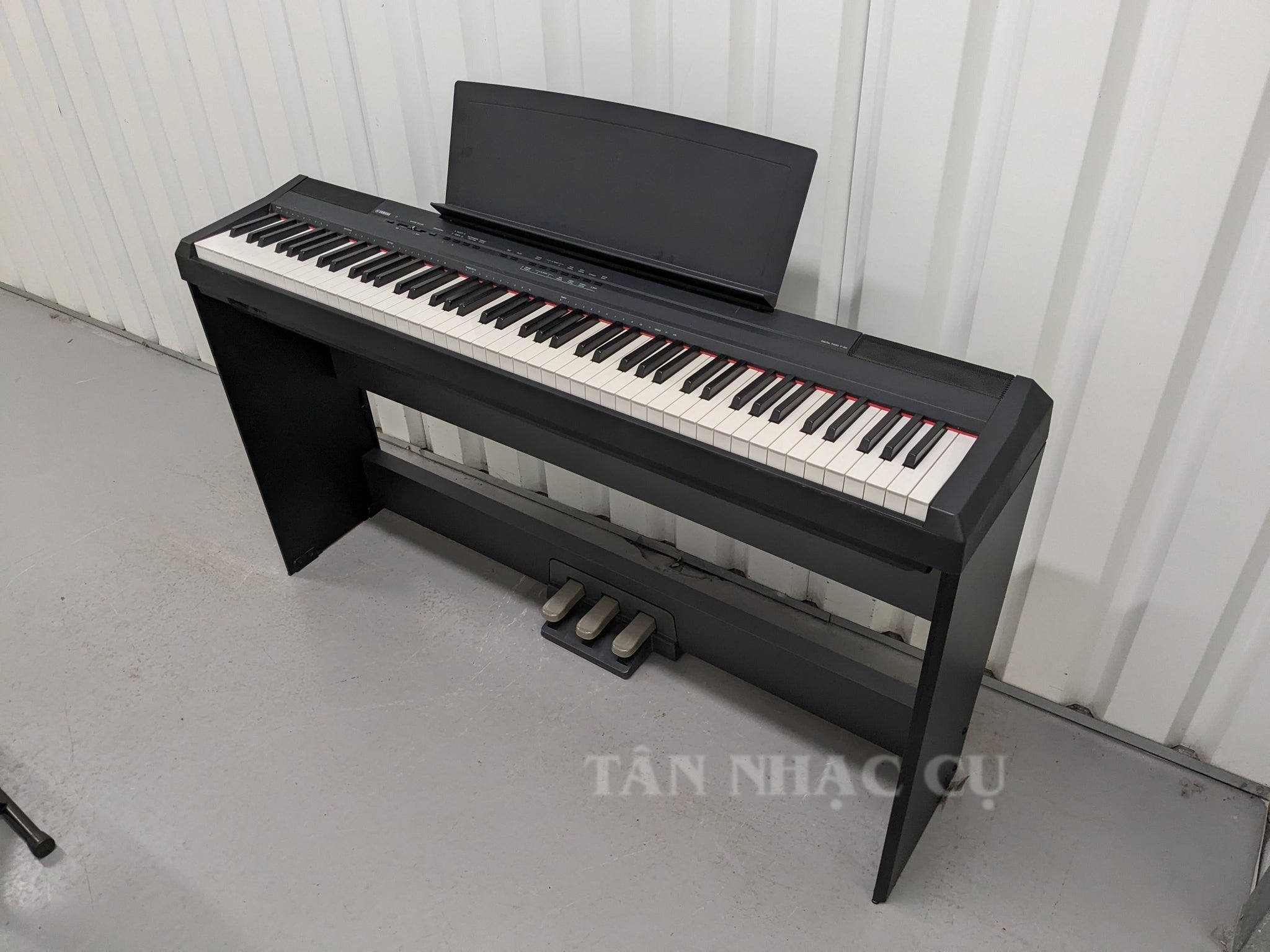 Yamaha P105