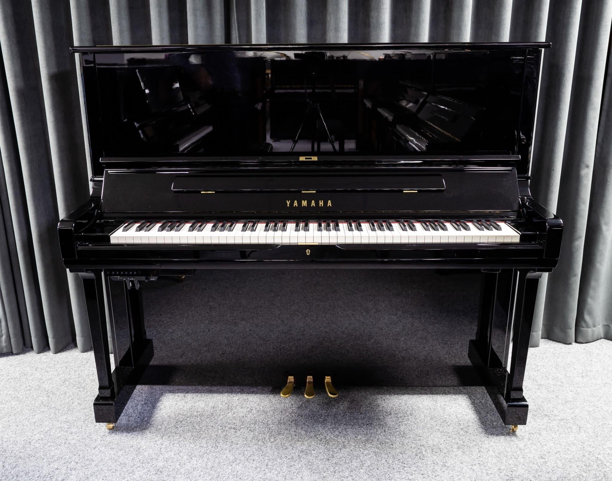 Đàn Piano Cơ Upright Yamaha SU7