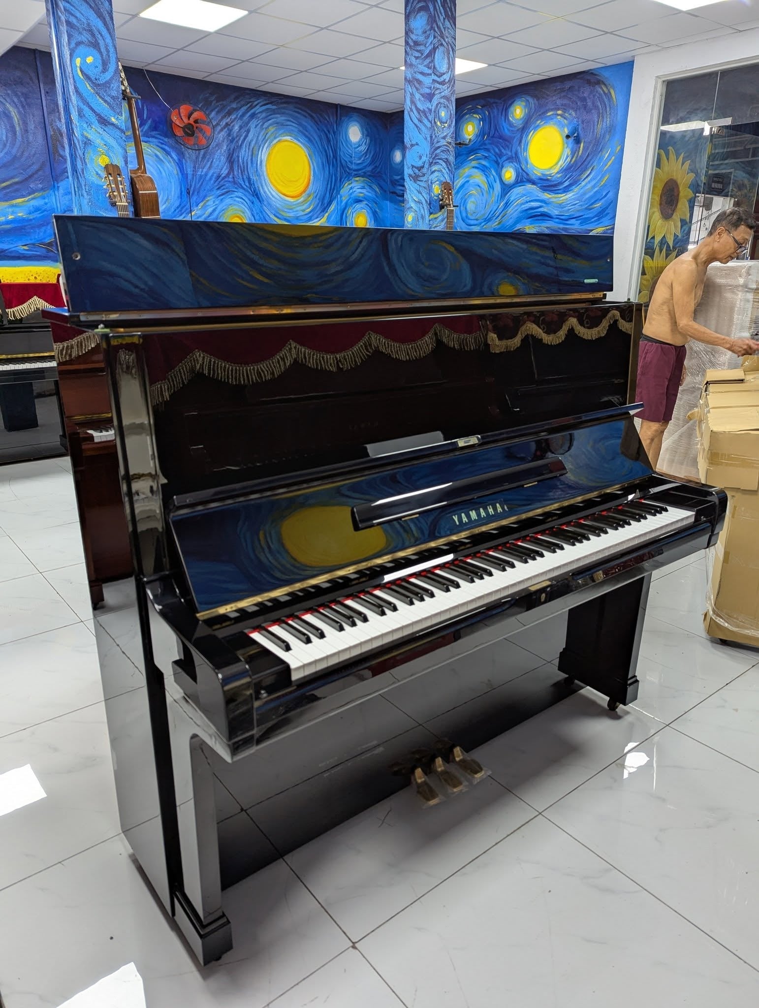 Đàn Piano Cơ Yamaha U2H