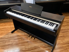 Yamaha YDP123