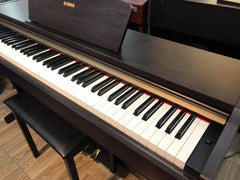 Yamaha YDP123