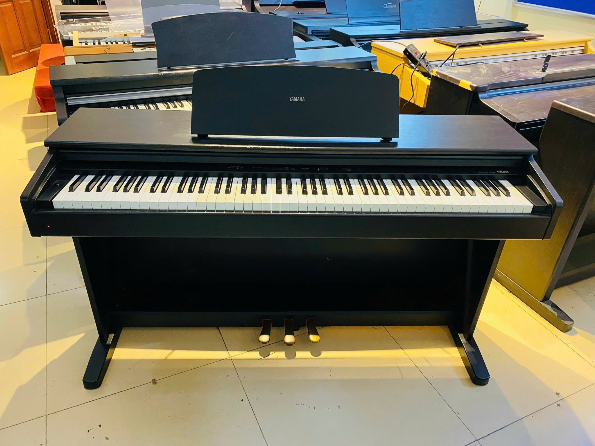 Đàn Piano Điện Yamaha YDP88II