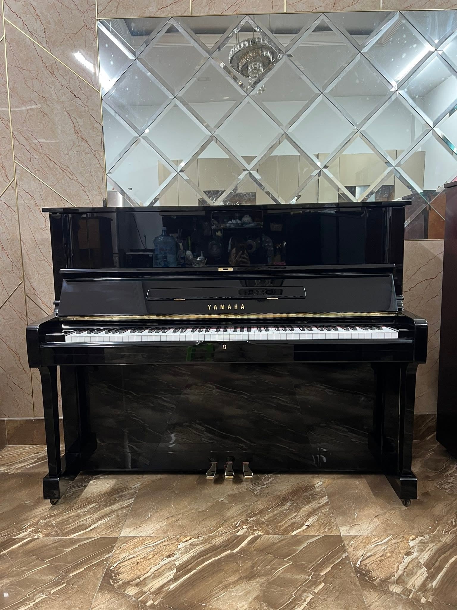 Đàn Piano Cơ Upright Yamaha YUS