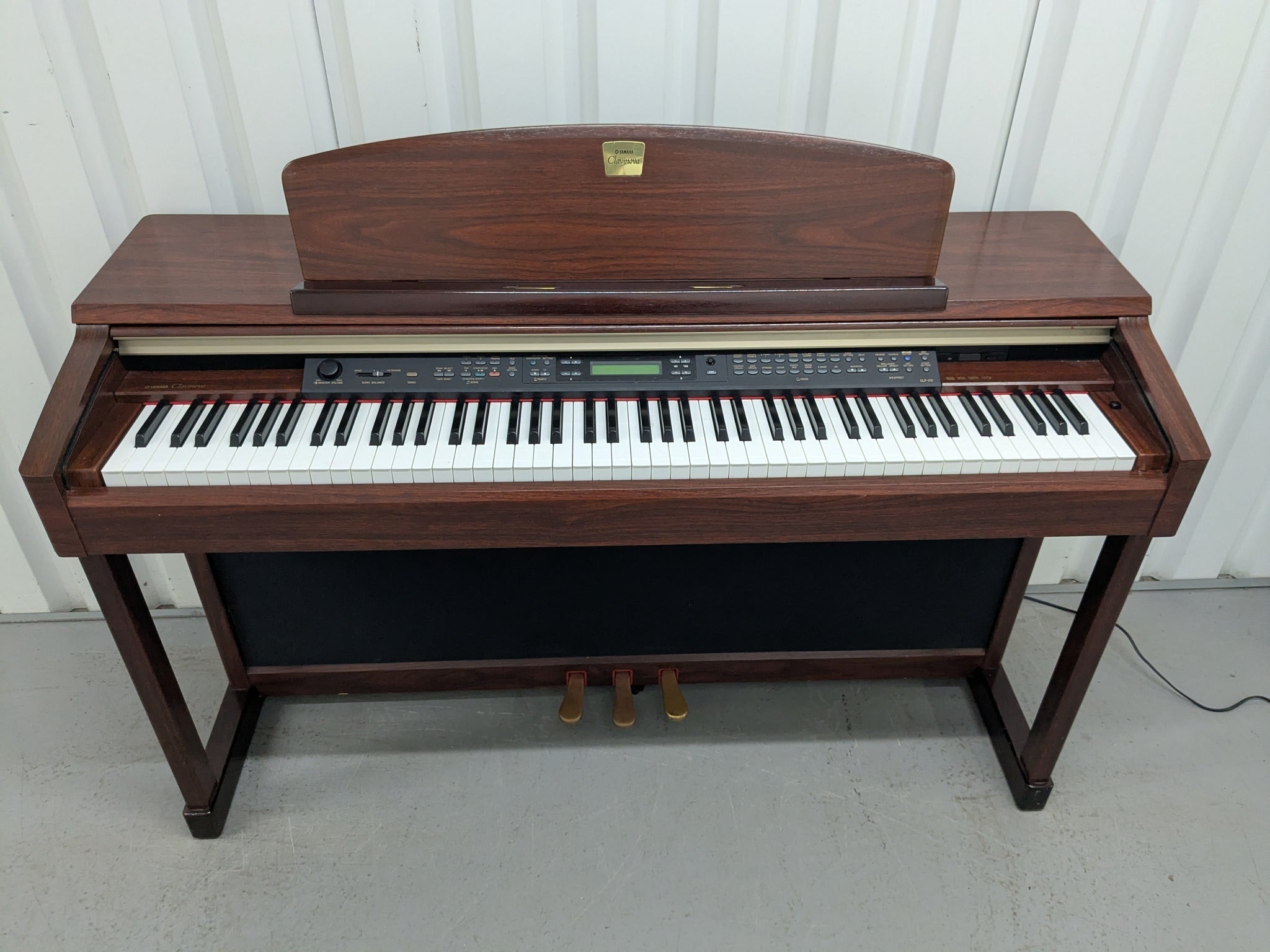 Đàn Piano Điện Yamaha CLP170