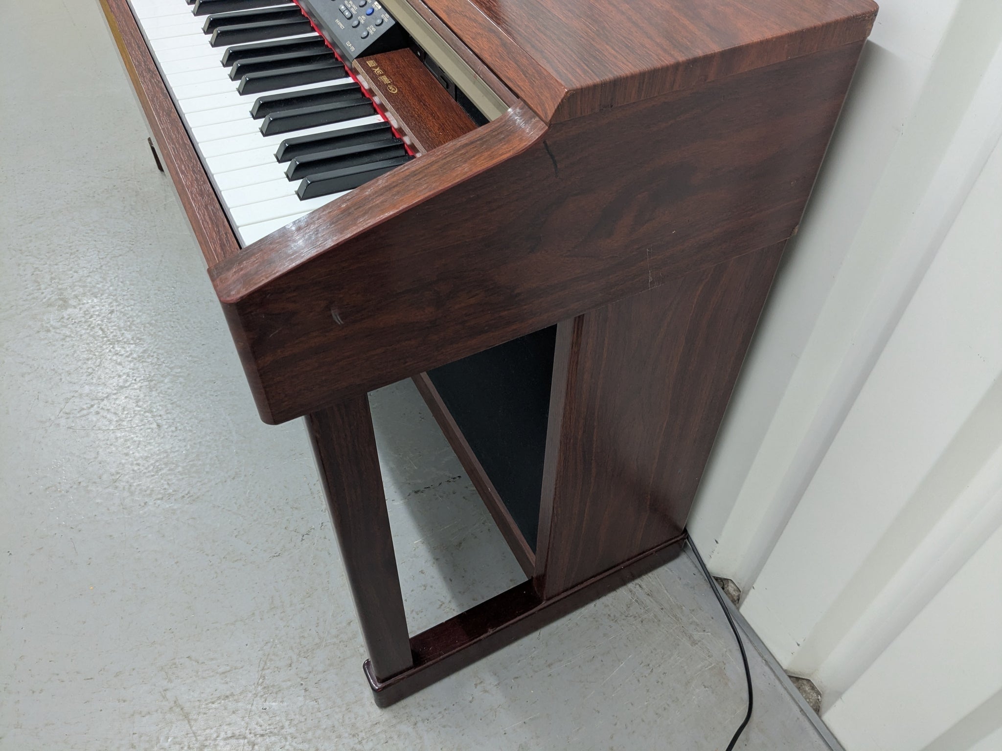 Đàn Piano Điện Yamaha CLP170