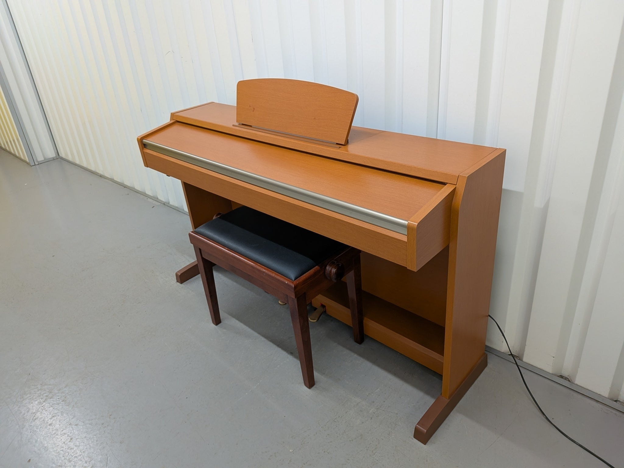Đàn Piano Điện Yamaha CLP220