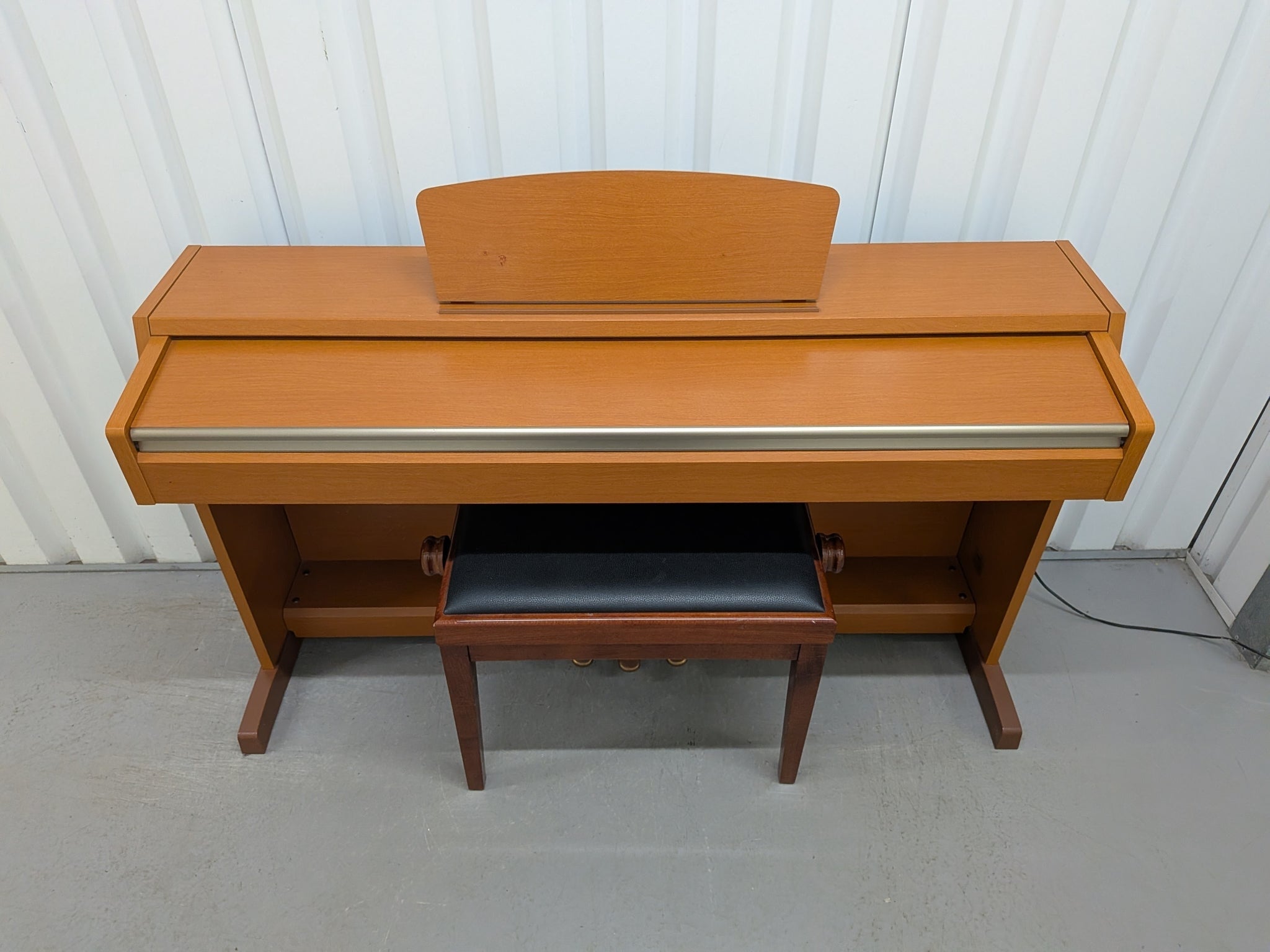 Đàn Piano Điện Yamaha CLP220