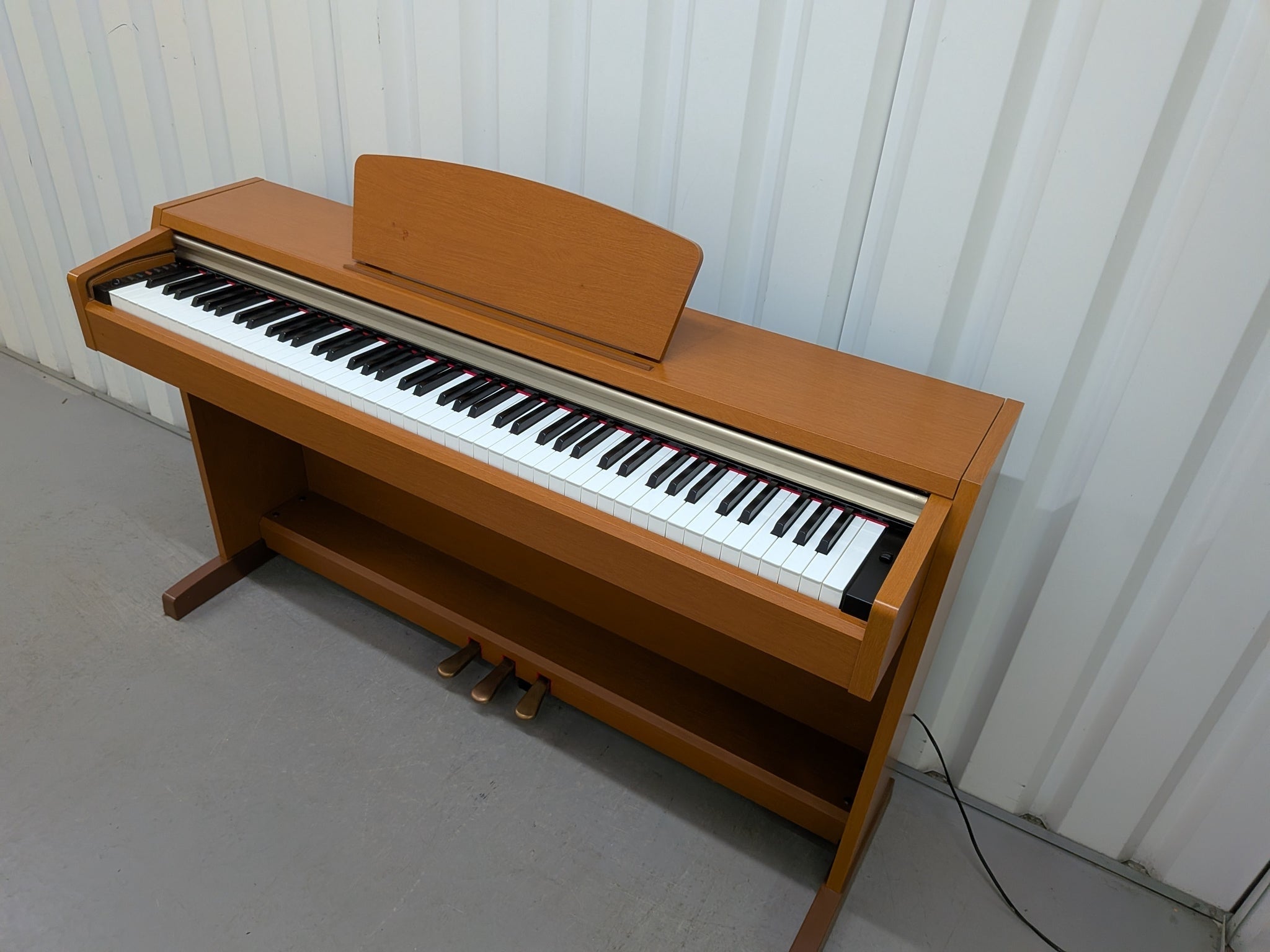 Đàn Piano Điện Yamaha CLP220