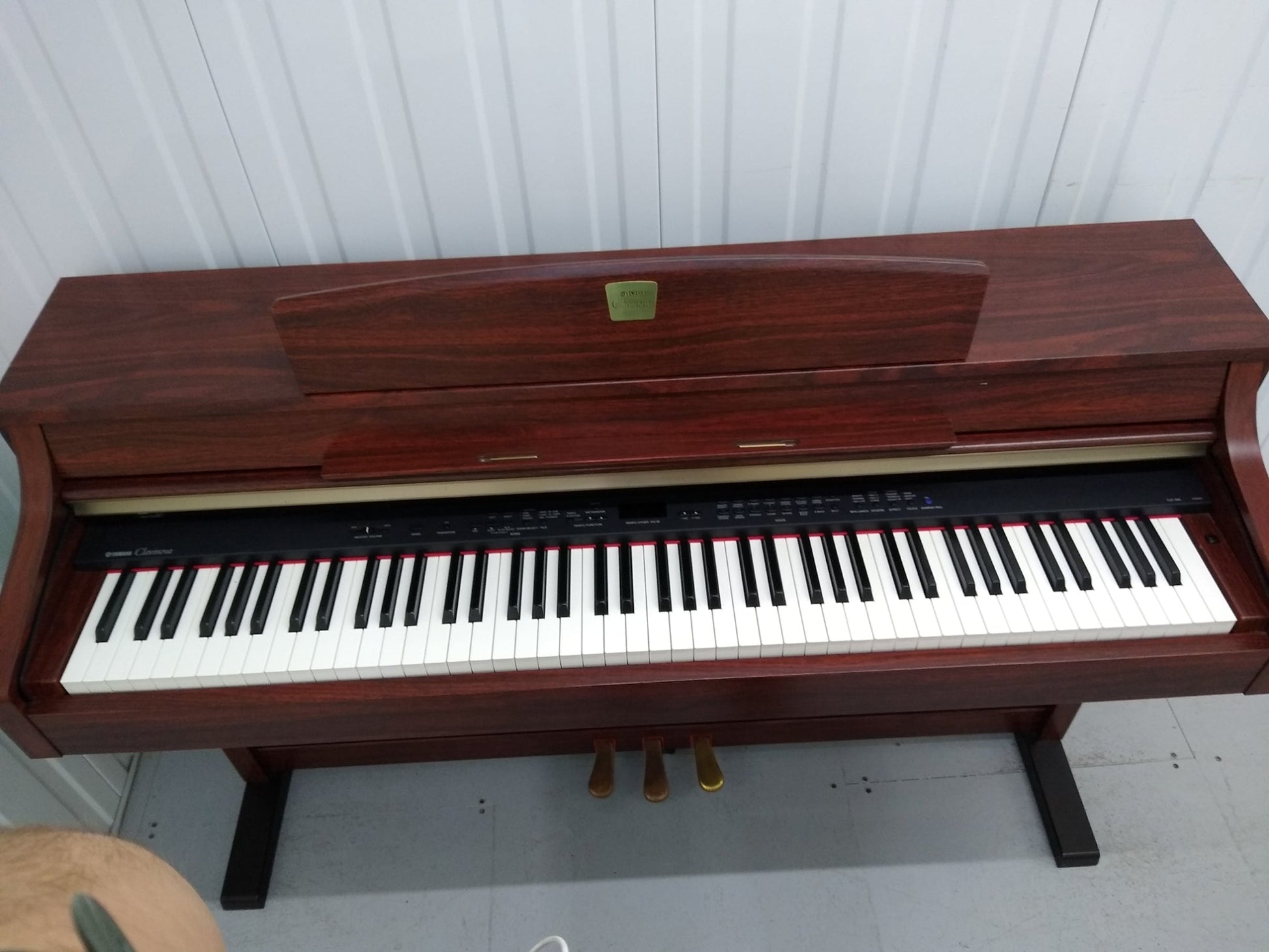 Yamaha CLP340 Mahogany