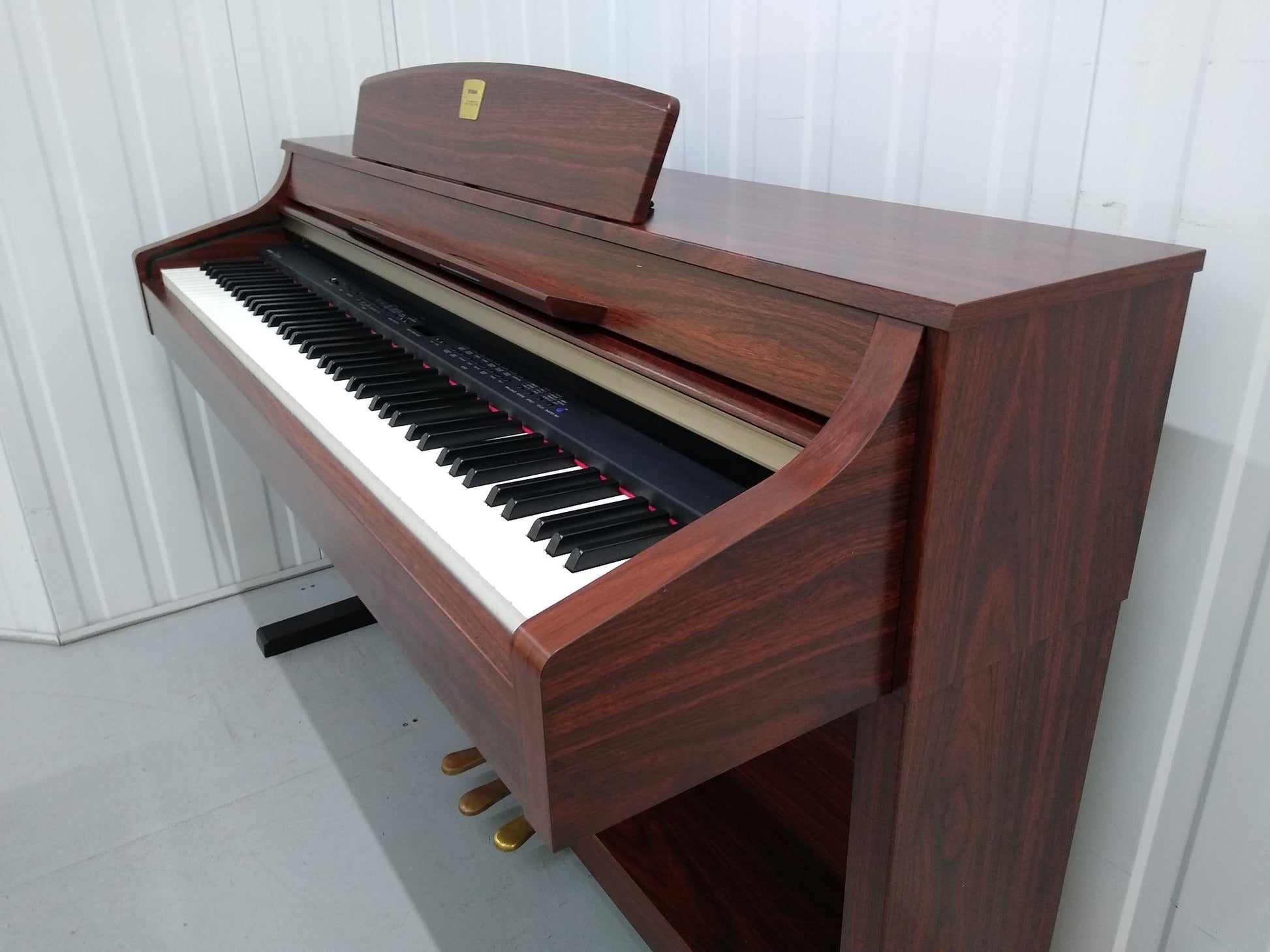 Yamaha CLP340 Mahogany