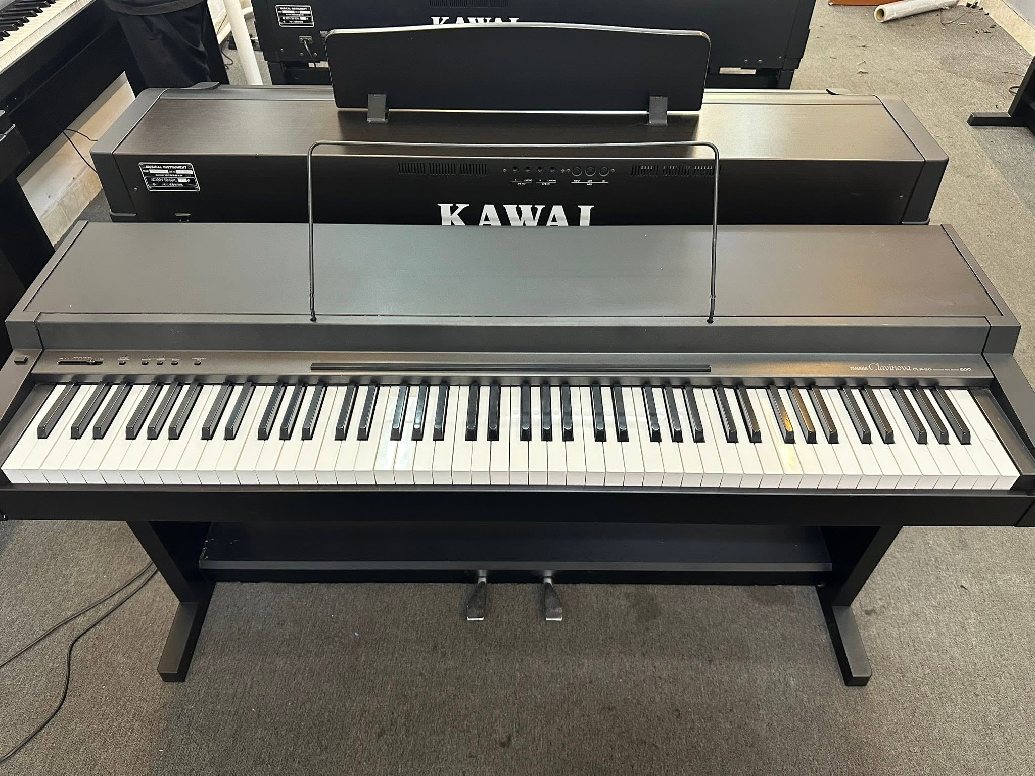 Đàn Piano Điện Yamaha CLP500