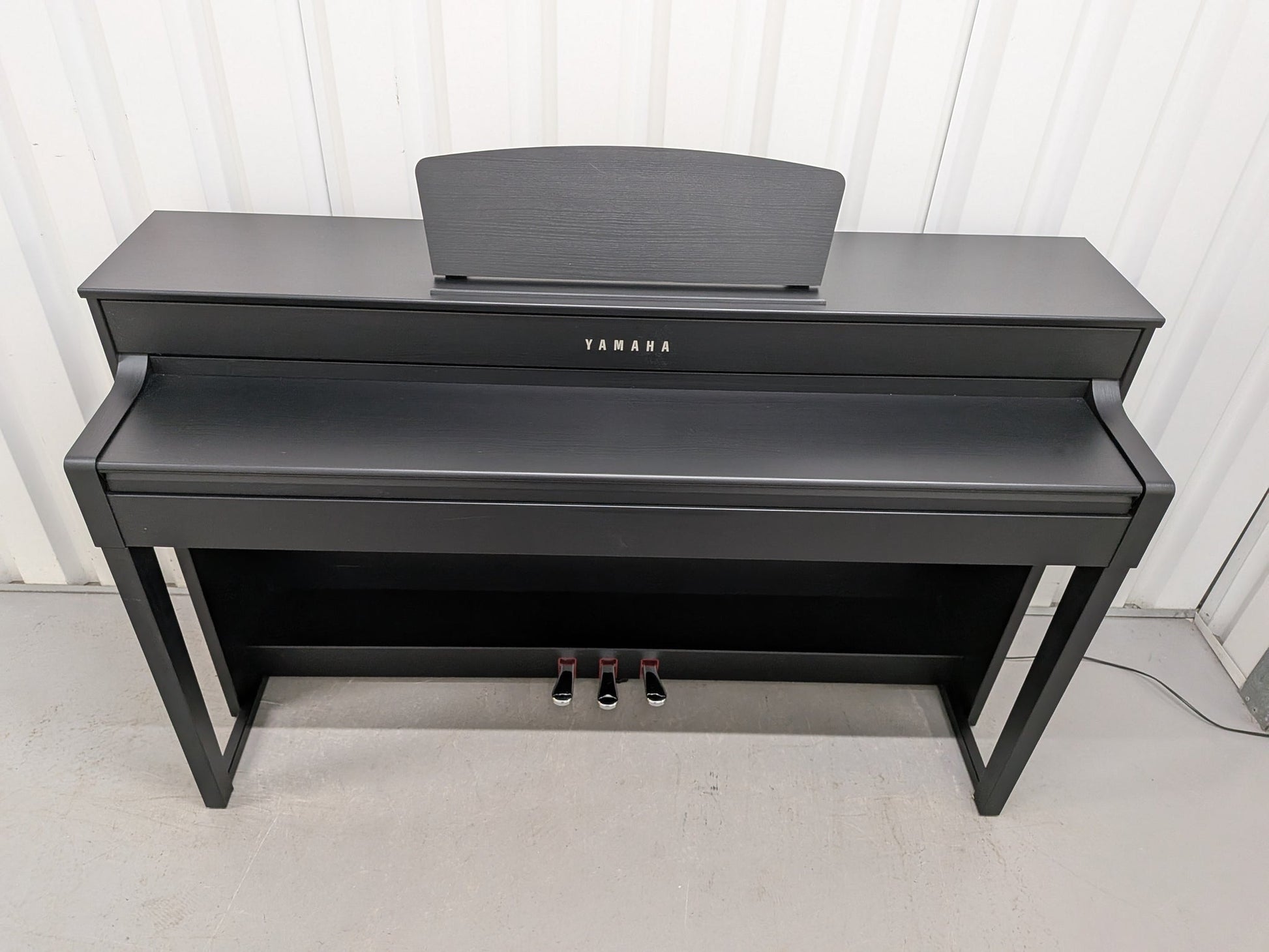 Yamaha CLP535 Satin Black
