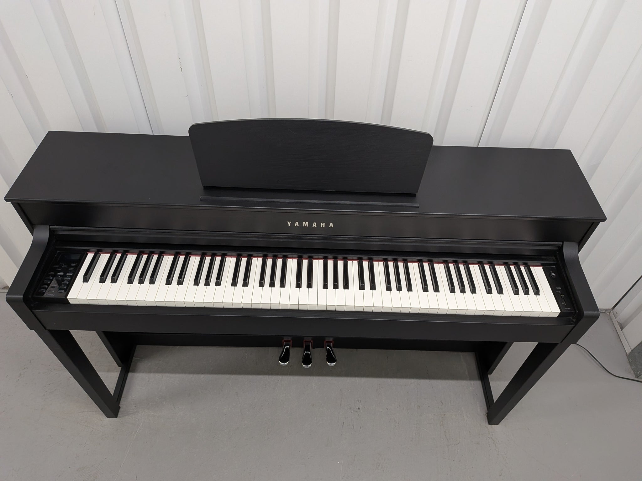 Yamaha CLP535 Satin Black