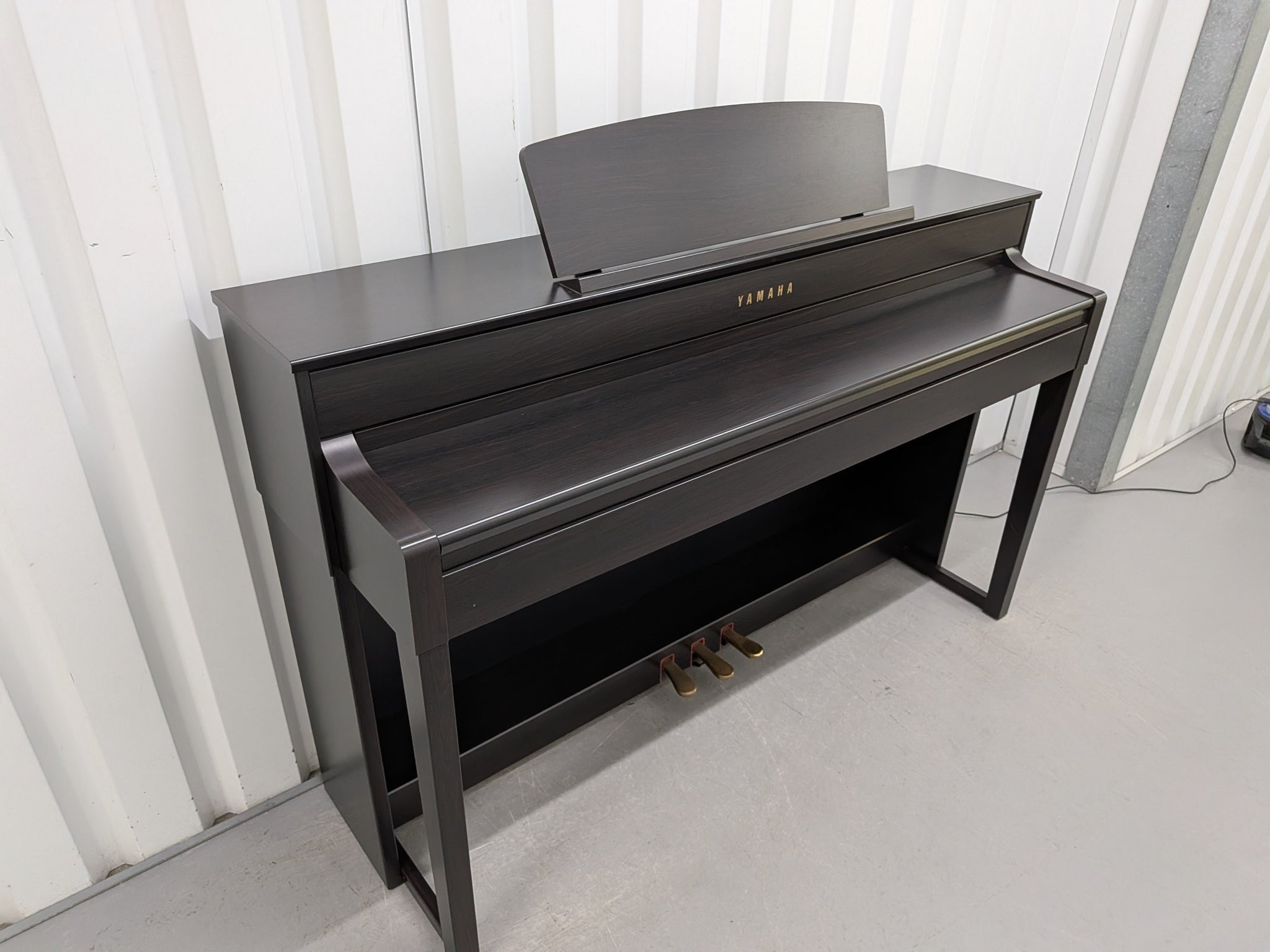 Đàn Piano Điện Yamaha CLP575
