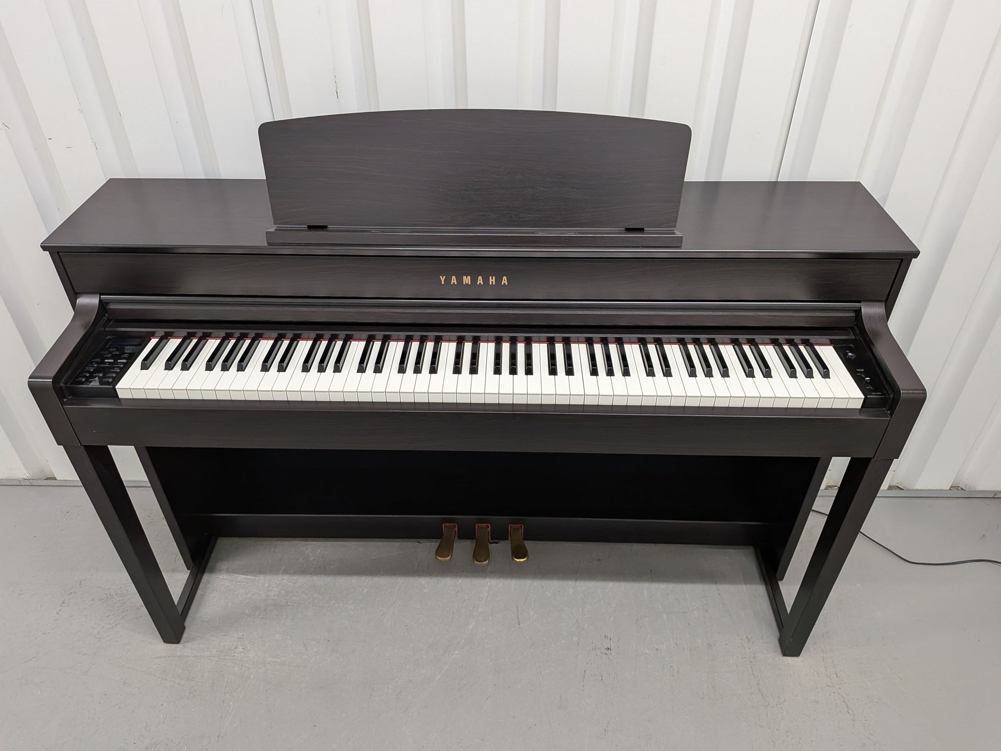 Đàn Piano Điện Yamaha CLP575