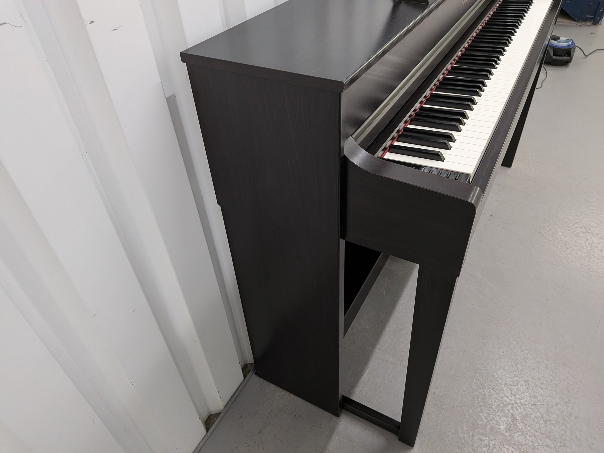 Đàn Piano Điện Yamaha CLP575