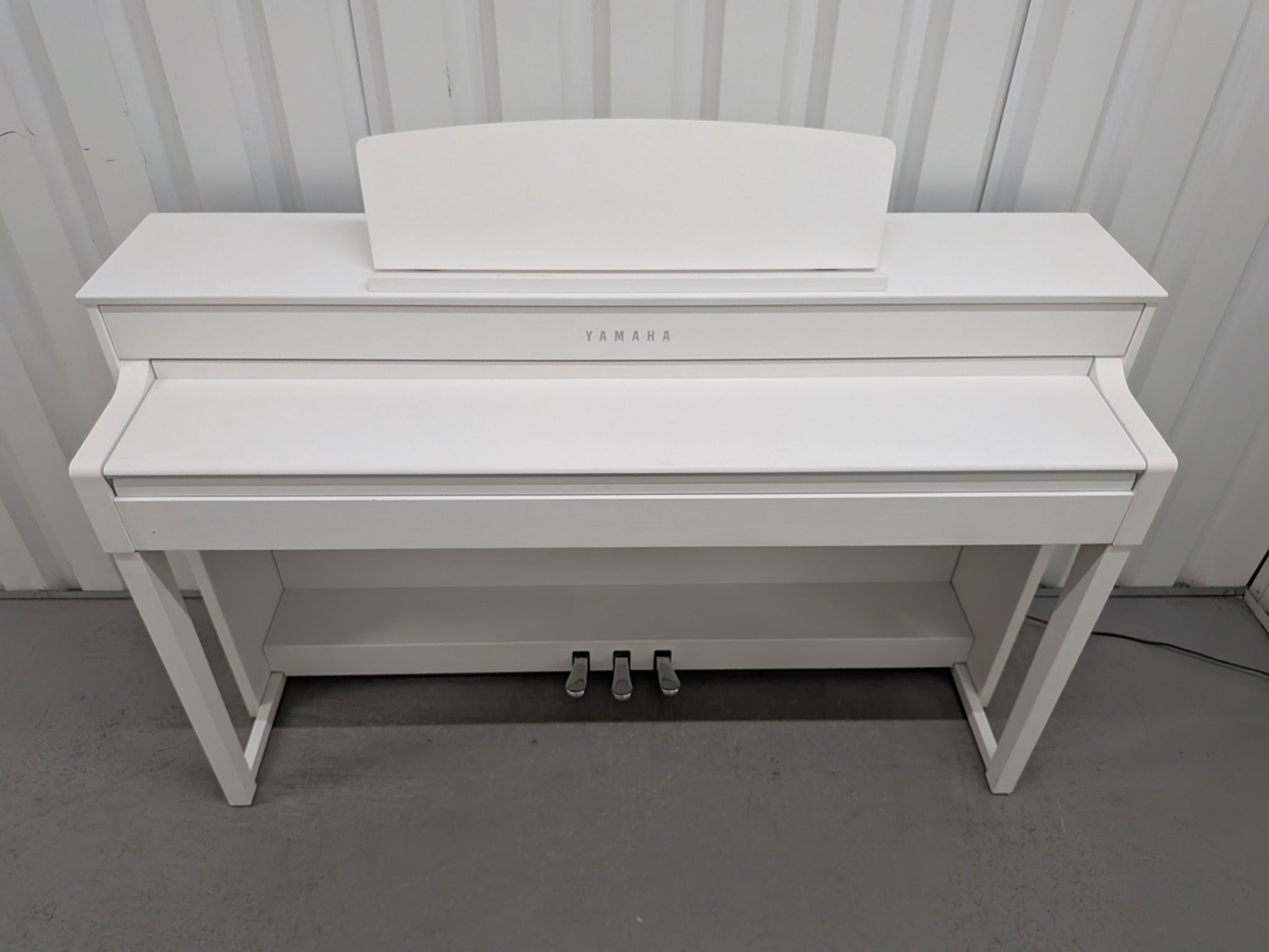 Đàn Piano Điện Yamaha CLP575