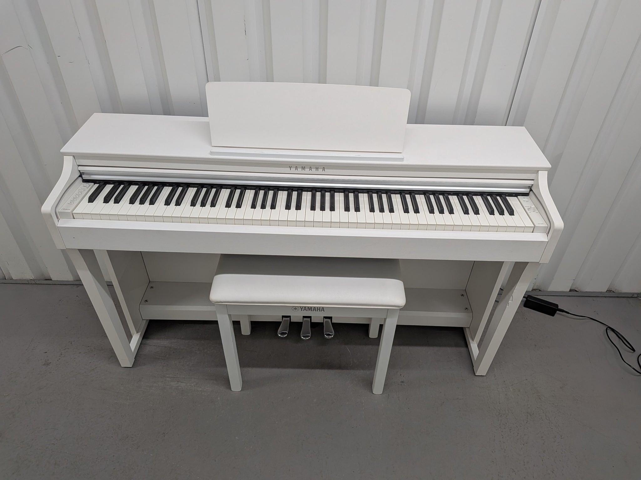 Đàn Piano Điện Yamaha CLP625