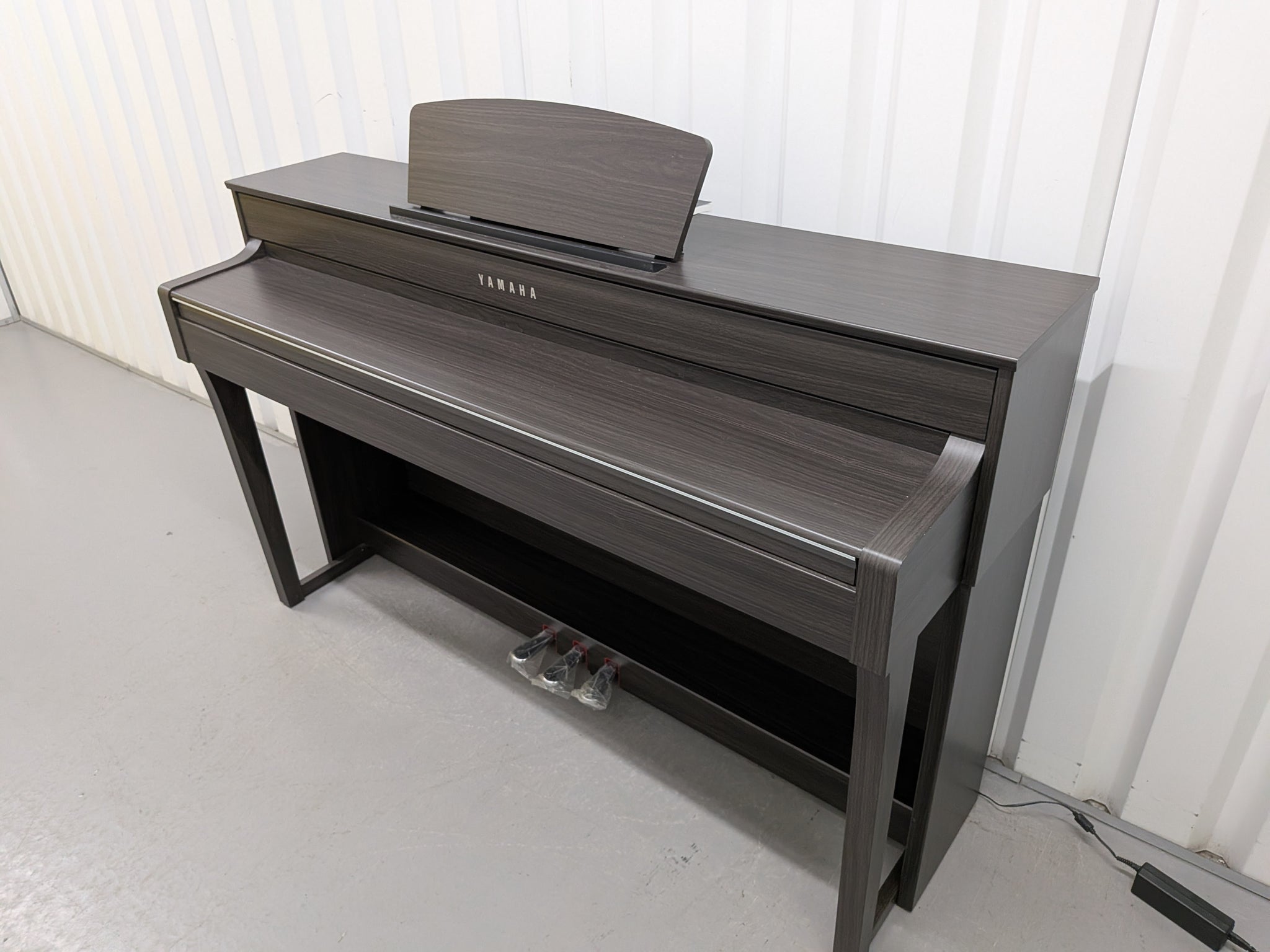 Đàn Piano Điện Yamaha CLP635