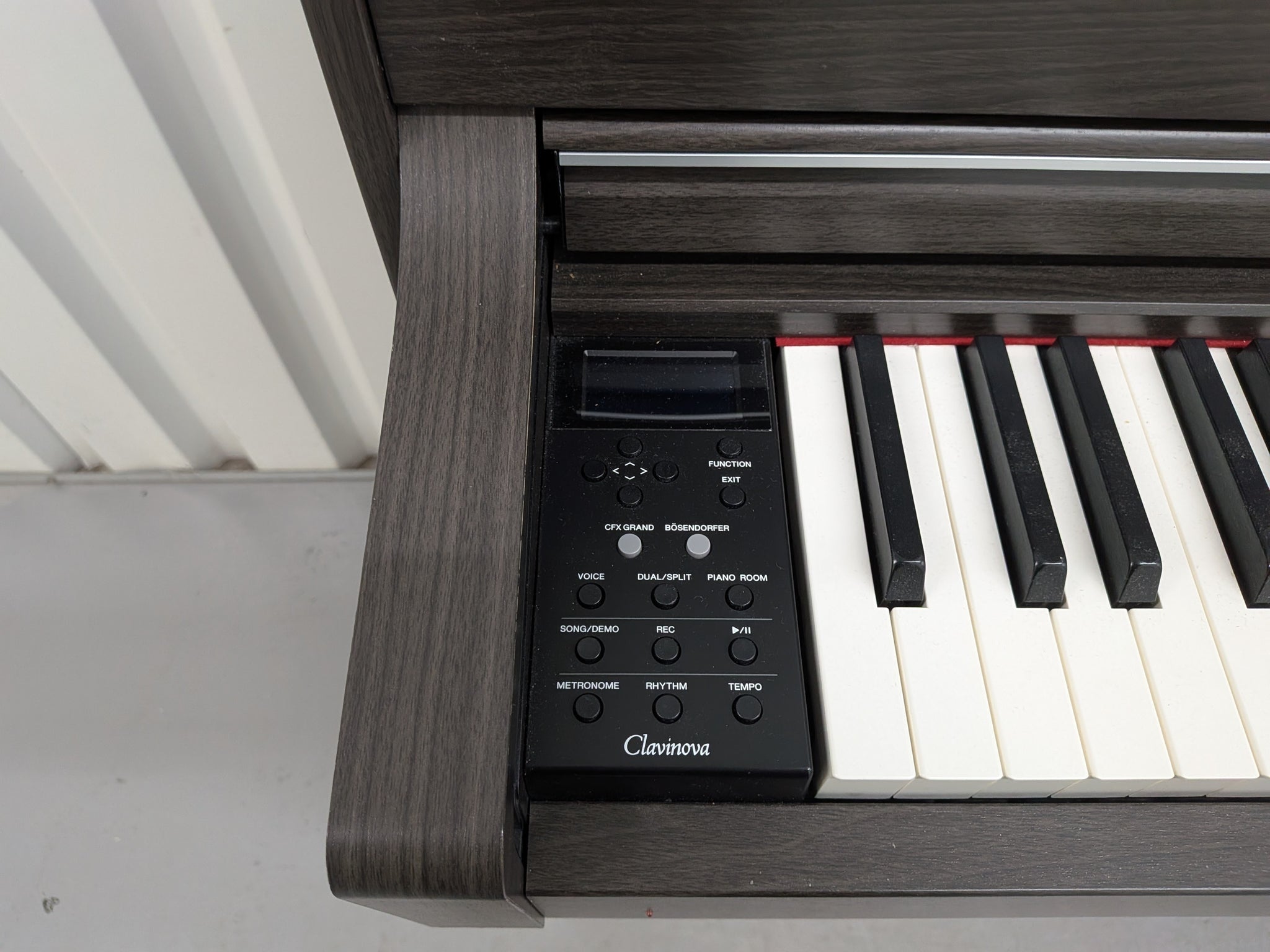 Đàn Piano Điện Yamaha CLP635