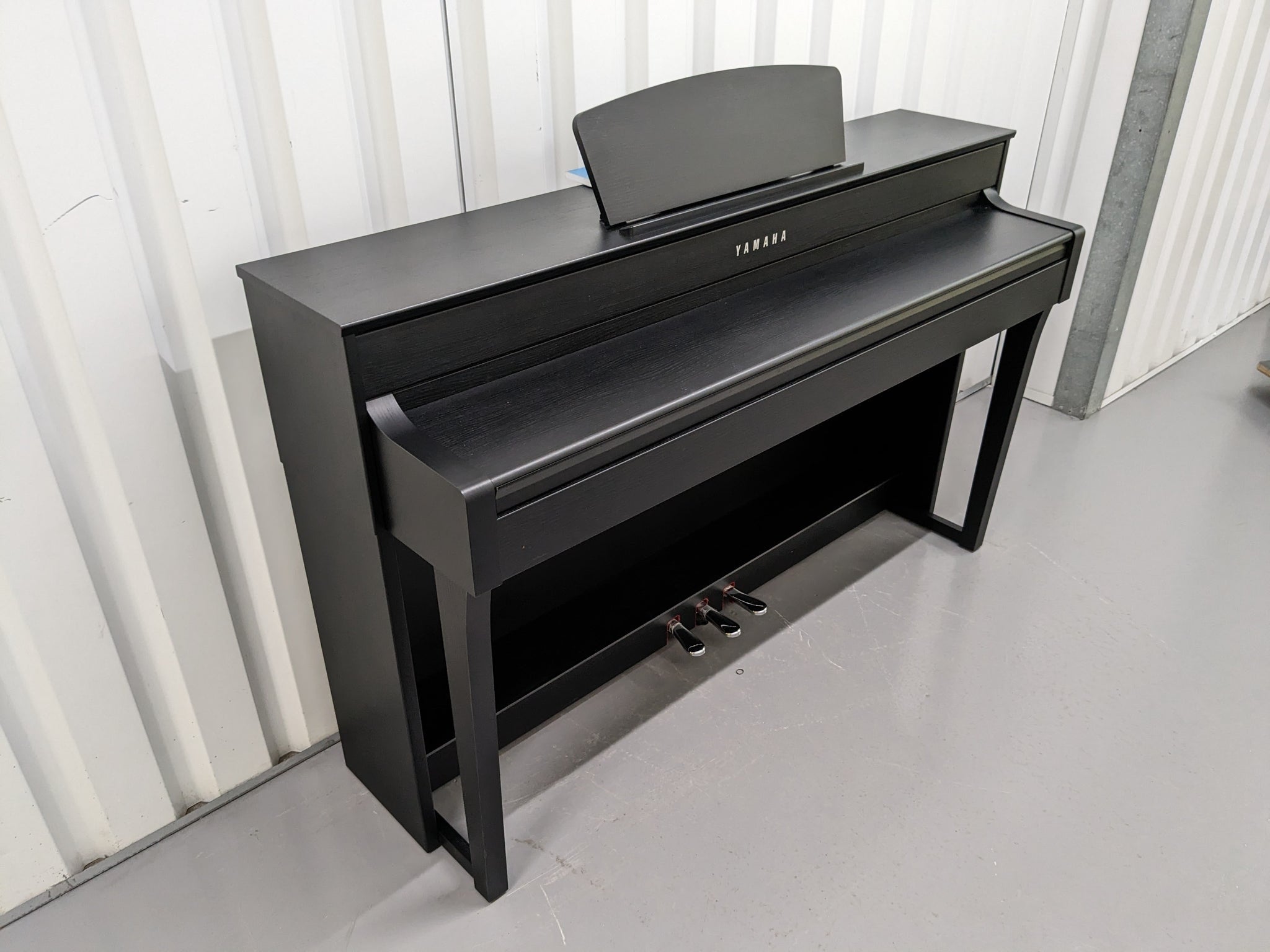 Đàn Piano Điện Yamaha CLP635