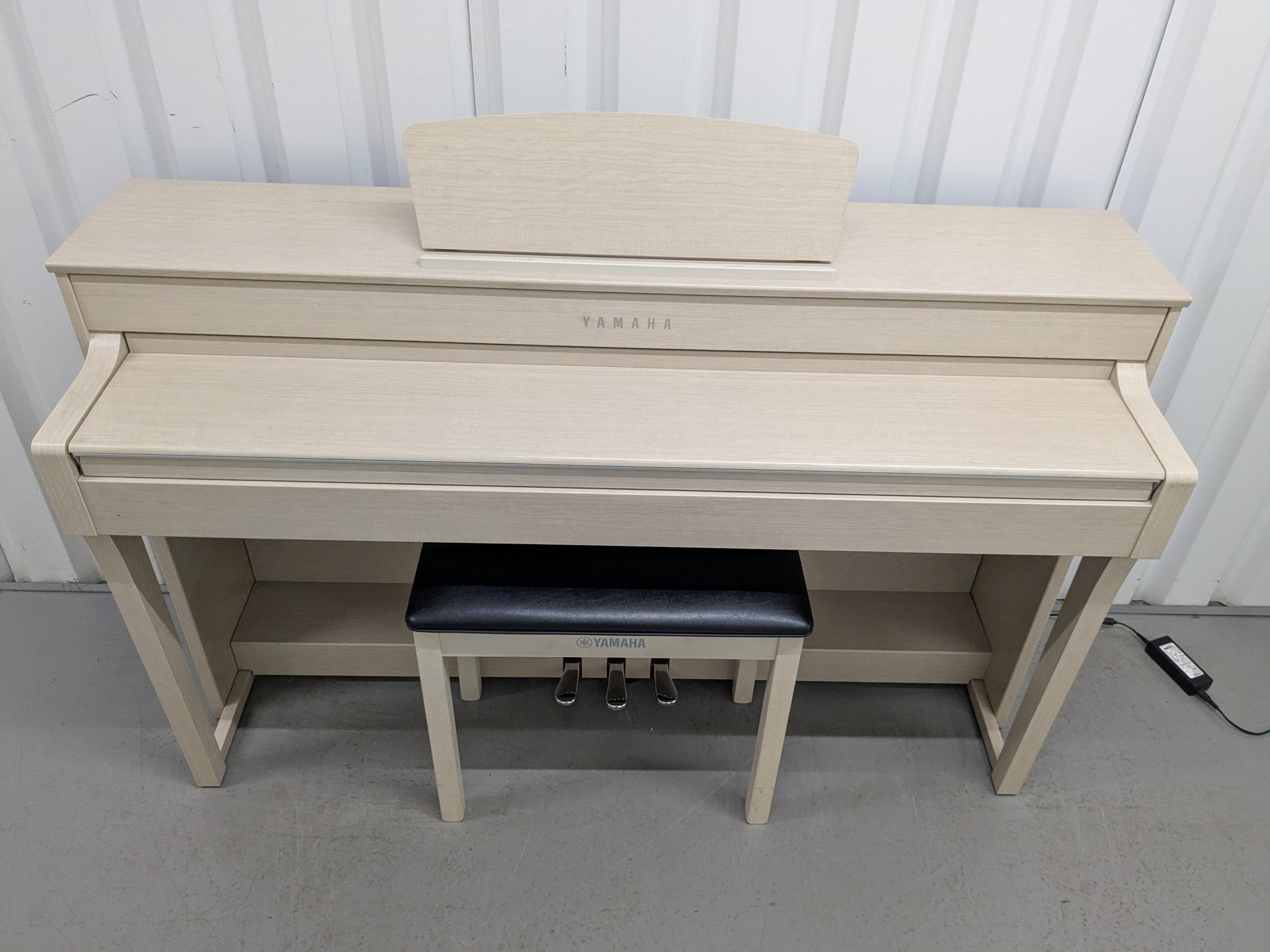 Đàn Piano Điện Yamaha CLP635