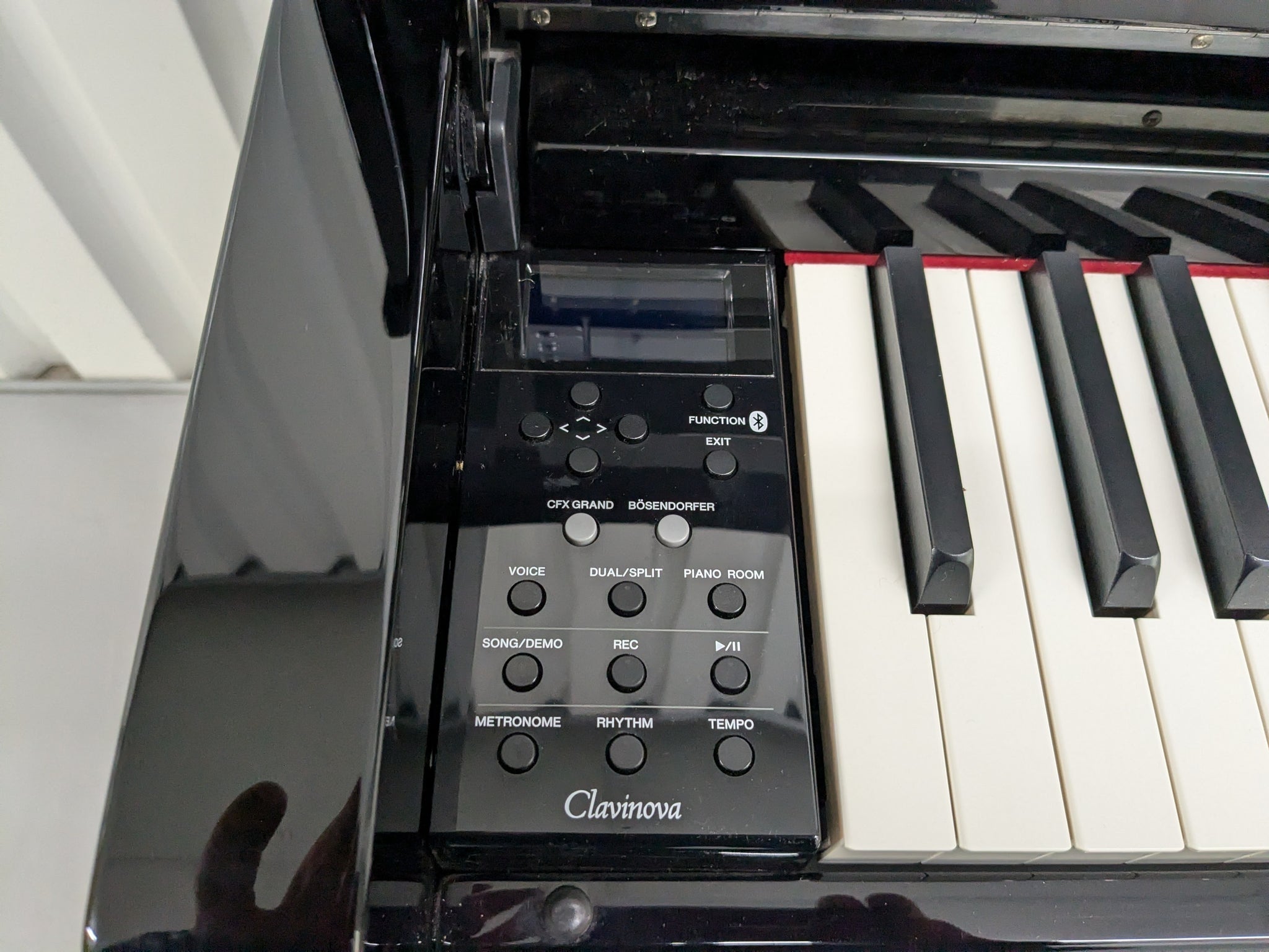 Đàn Piano Điện Yamaha CLP685