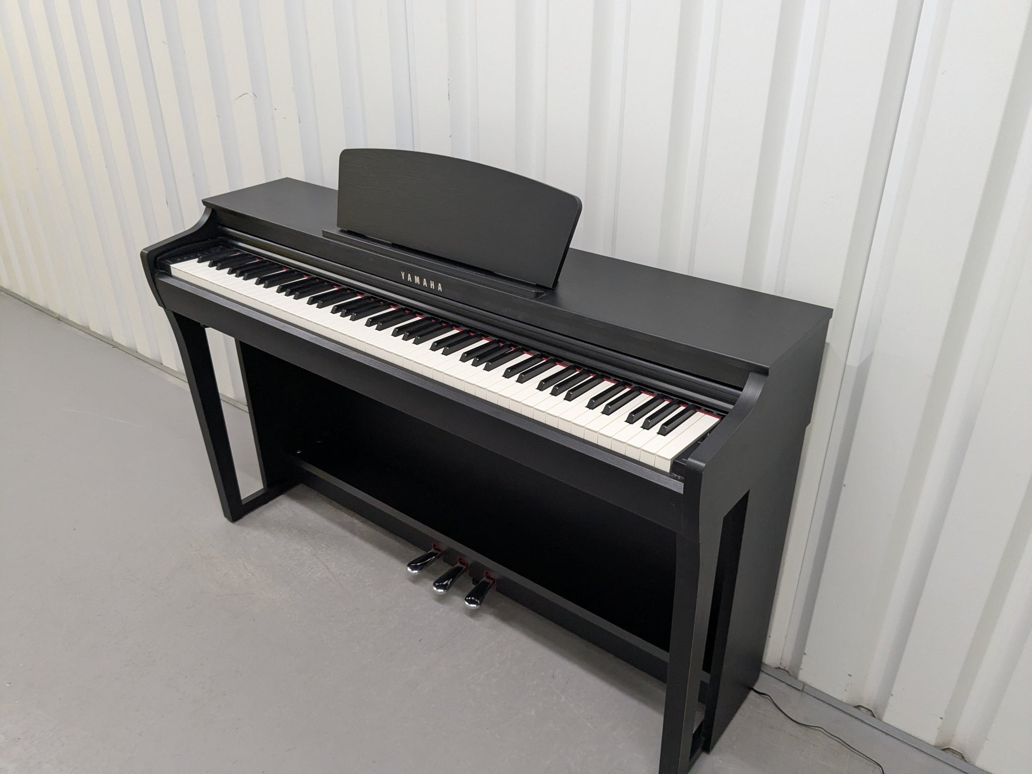 Đàn Piano Điện Yamaha CLP725