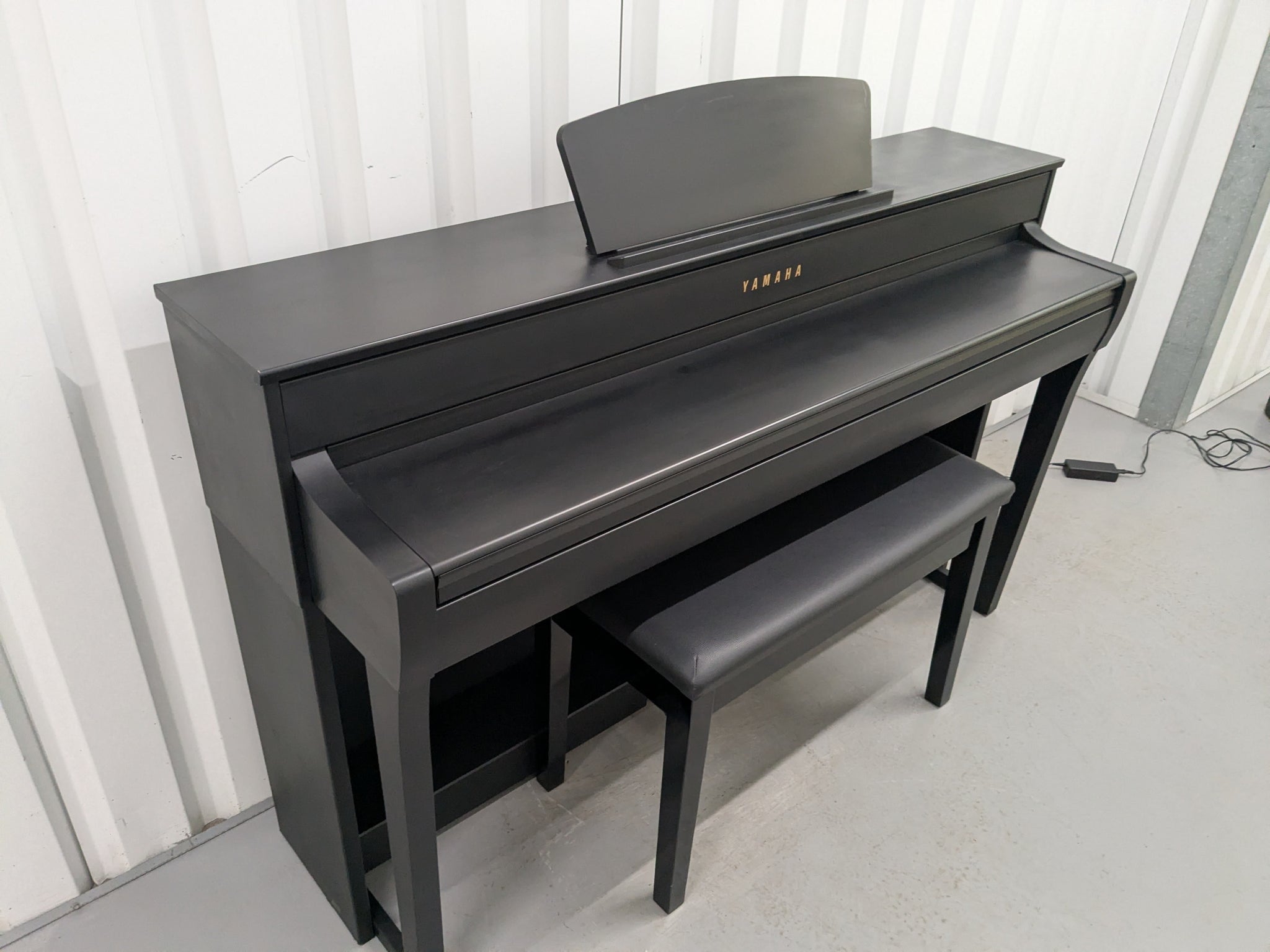 Đàn Piano Điện Yamaha CLP735