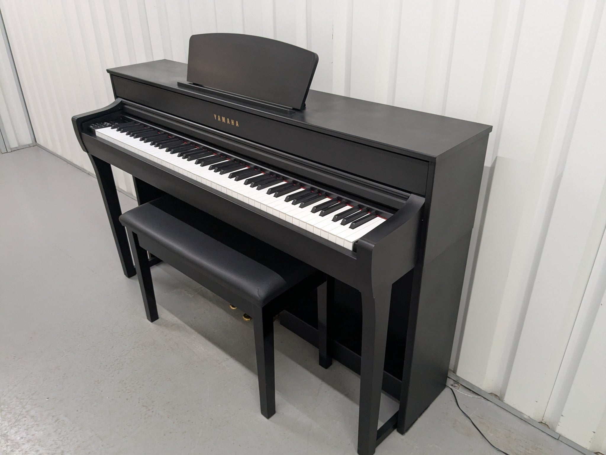 Đàn Piano Điện Yamaha CLP735