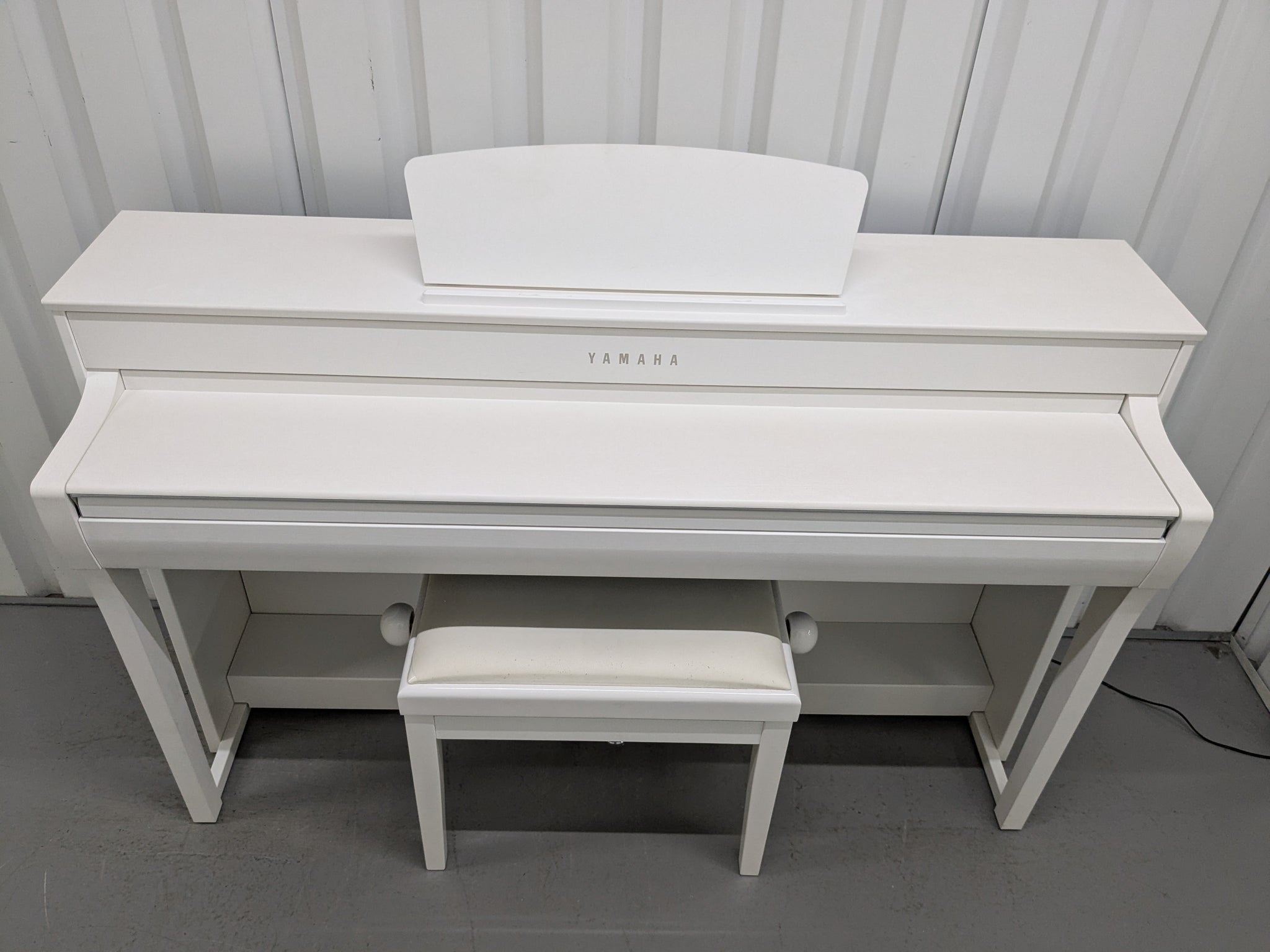 Đàn Piano Điện Yamaha CLP735
