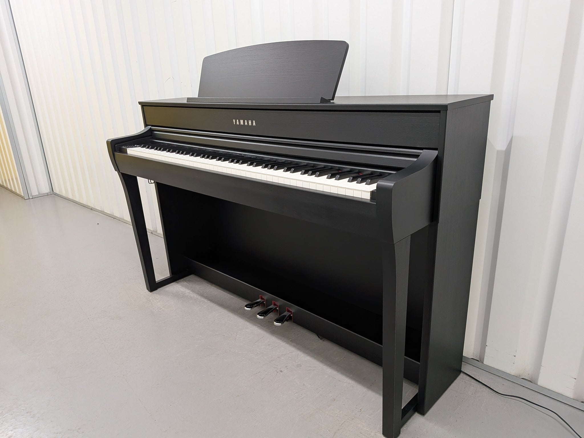 Đàn Piano Điện Yamaha CLP745