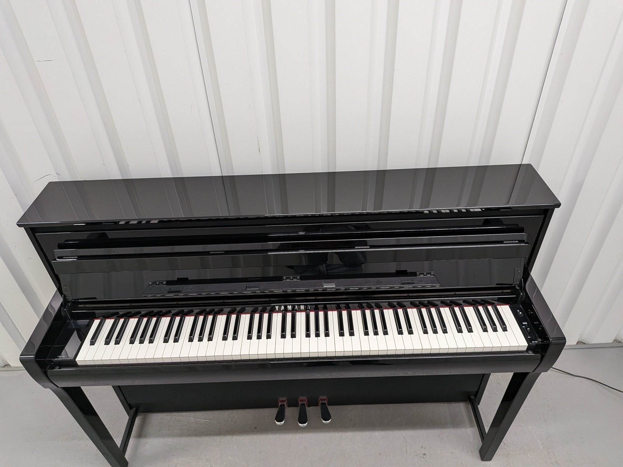 Đàn Piano Điện Yamaha CLP785