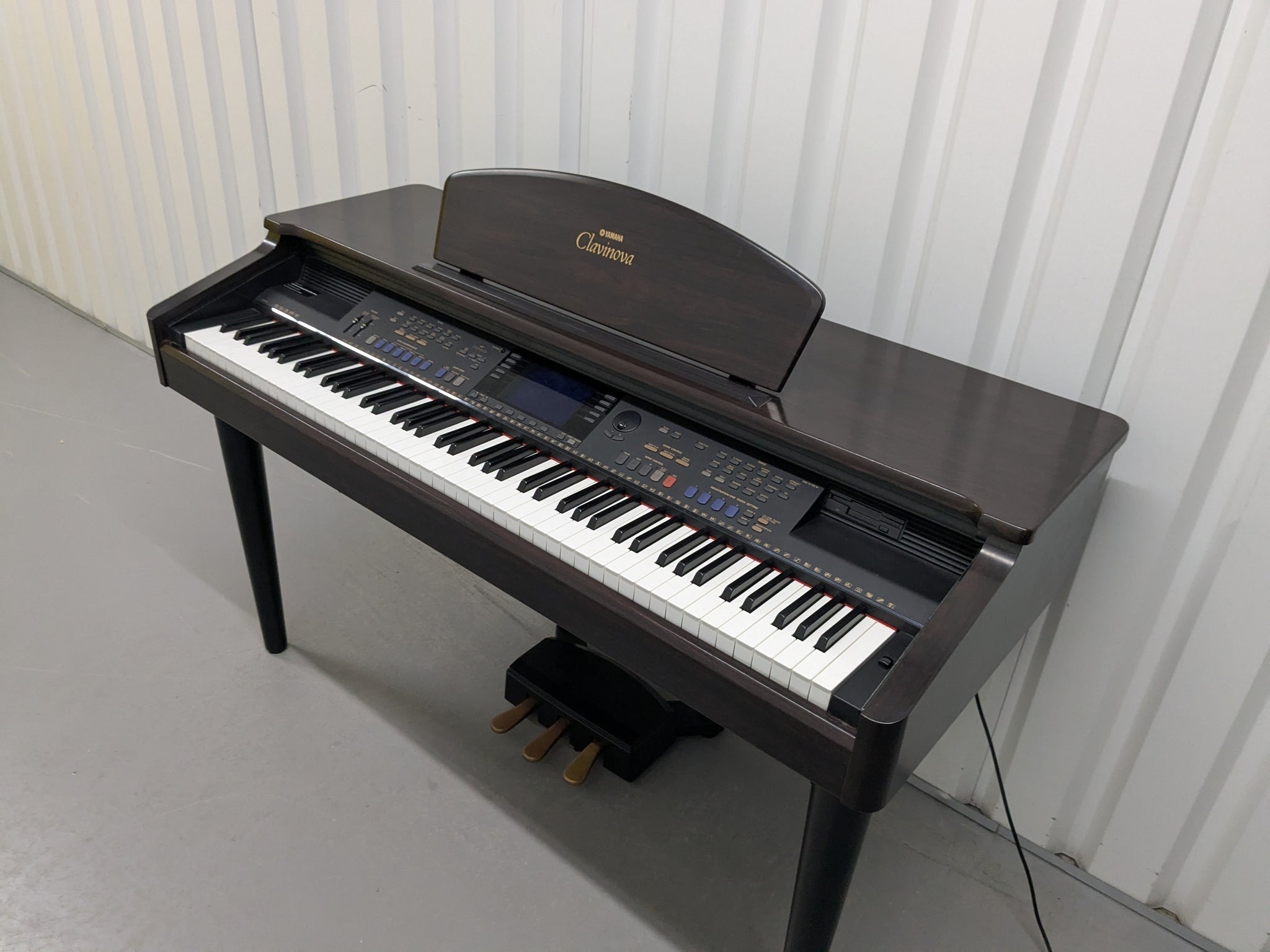 Đàn Piano Điện Yamaha CVP105