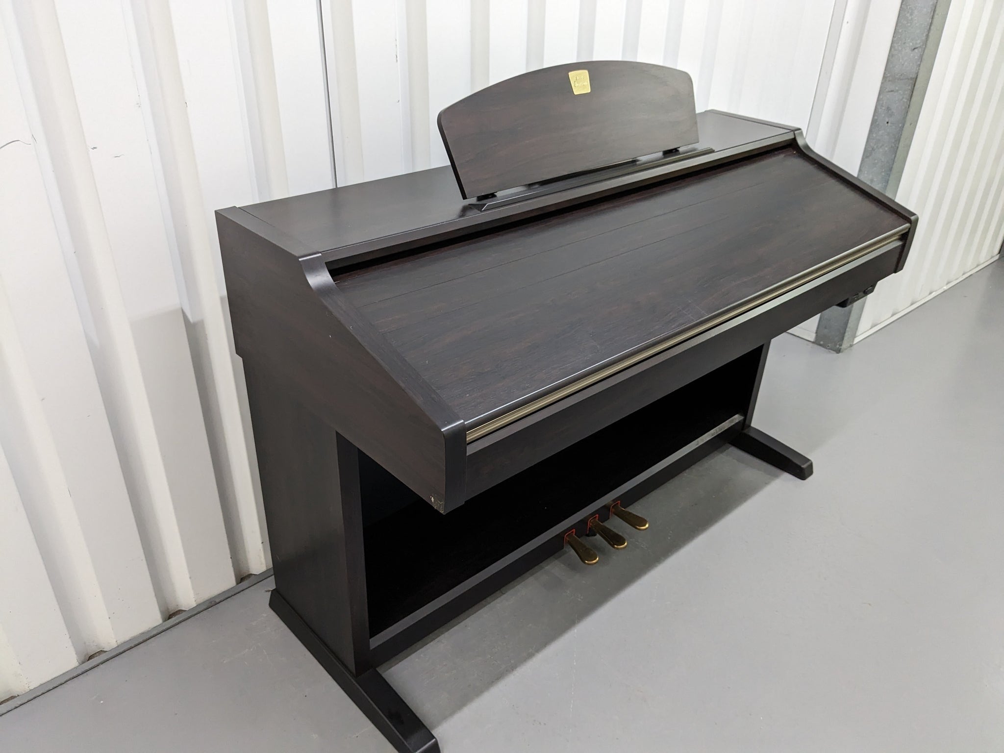 Đàn Piano Điện Yamaha CVP203