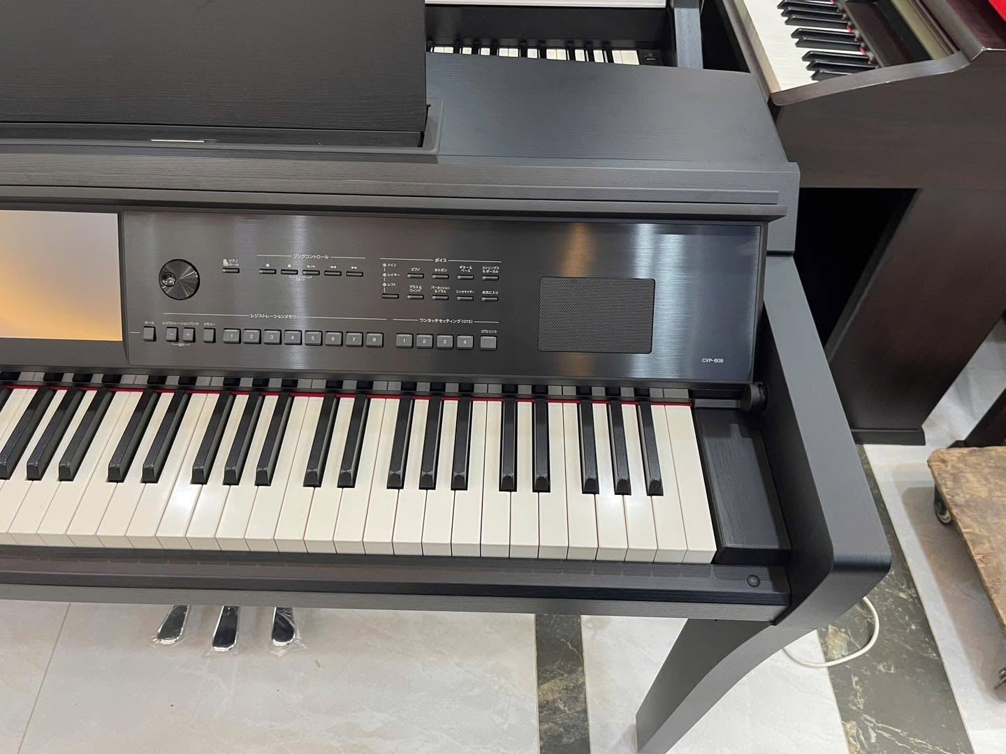 Đàn Piano Điện Yamaha CVP809