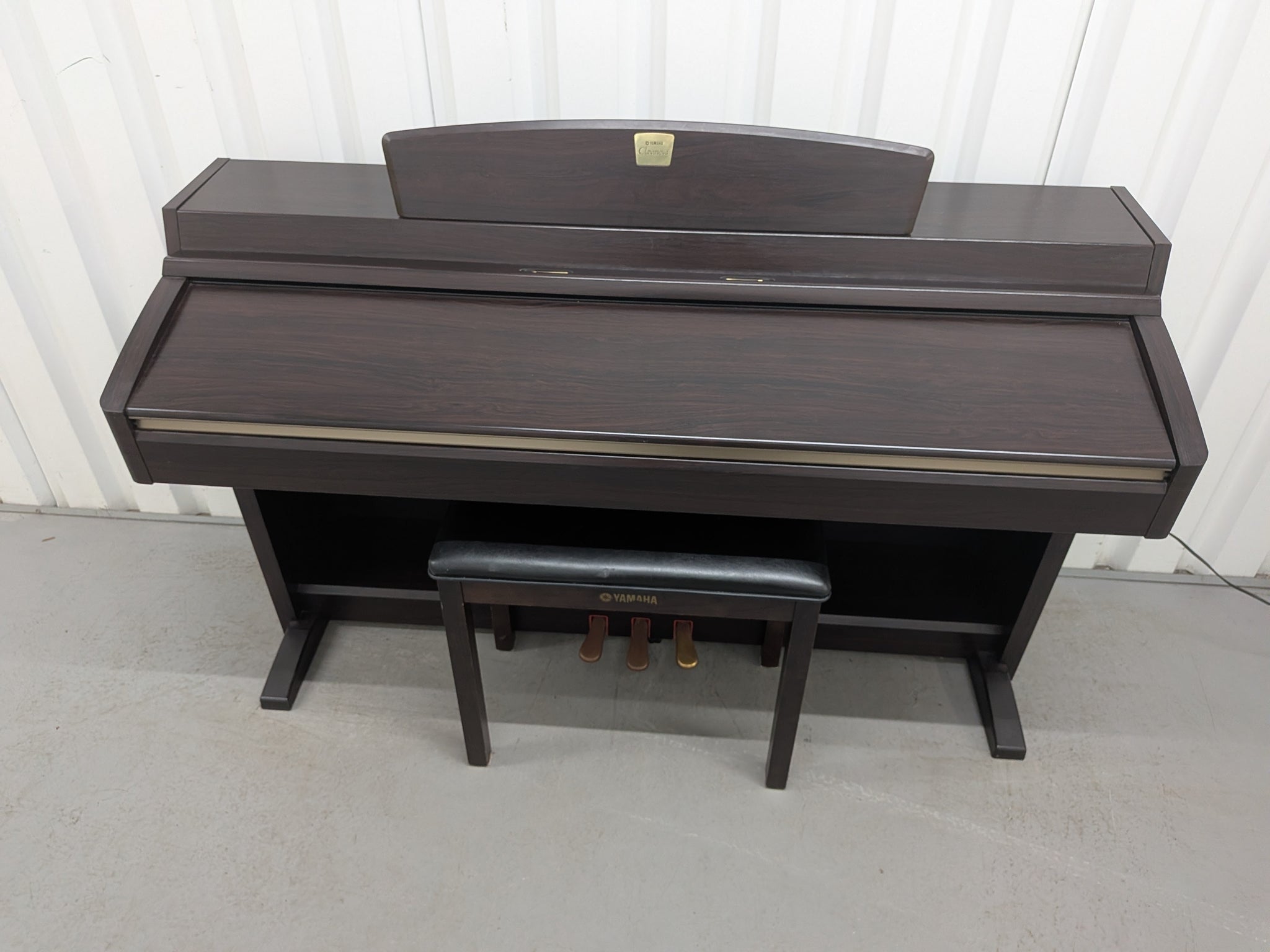 Yamaha Clavinova CLP-240 Dark Rosewood