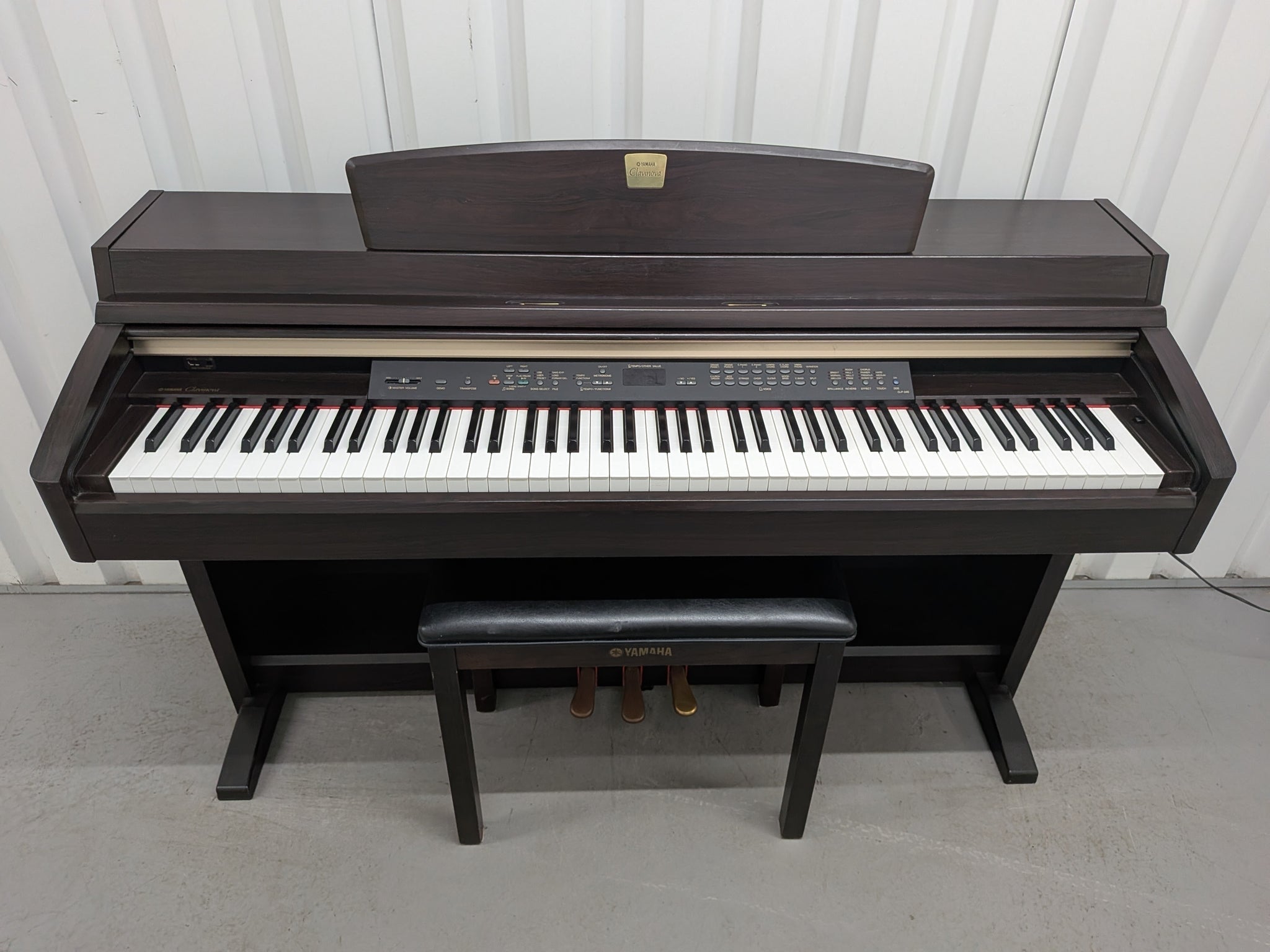 Yamaha Clavinova CLP-240 Dark Rosewood