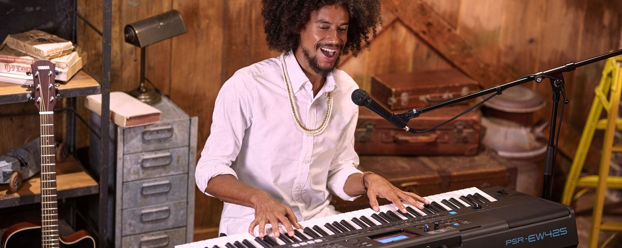 Đàn Organ Yamaha PSR EW425
