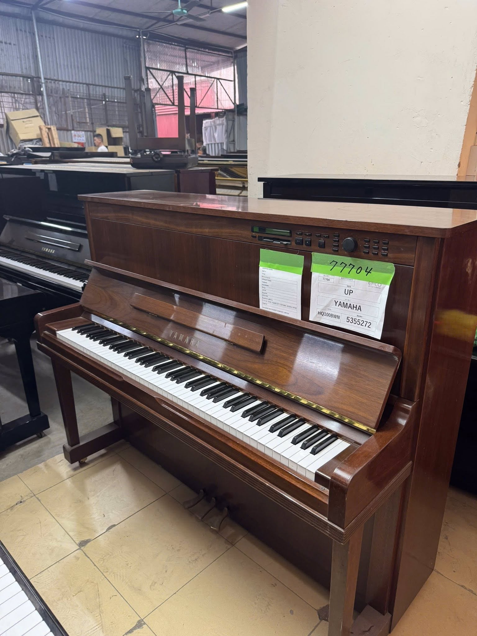 Đàn Piano Cơ Yamaha HQ100SX
